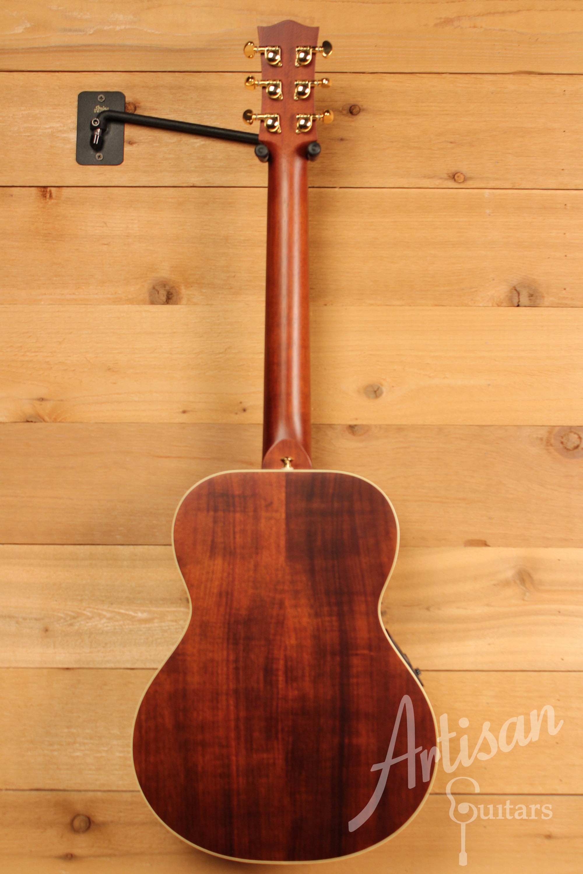 Maton EMD6 Mini Maton Diesel Sitka with Blackwood and Vintage Amber Sunburst ID-11462 - Artisan Guitars