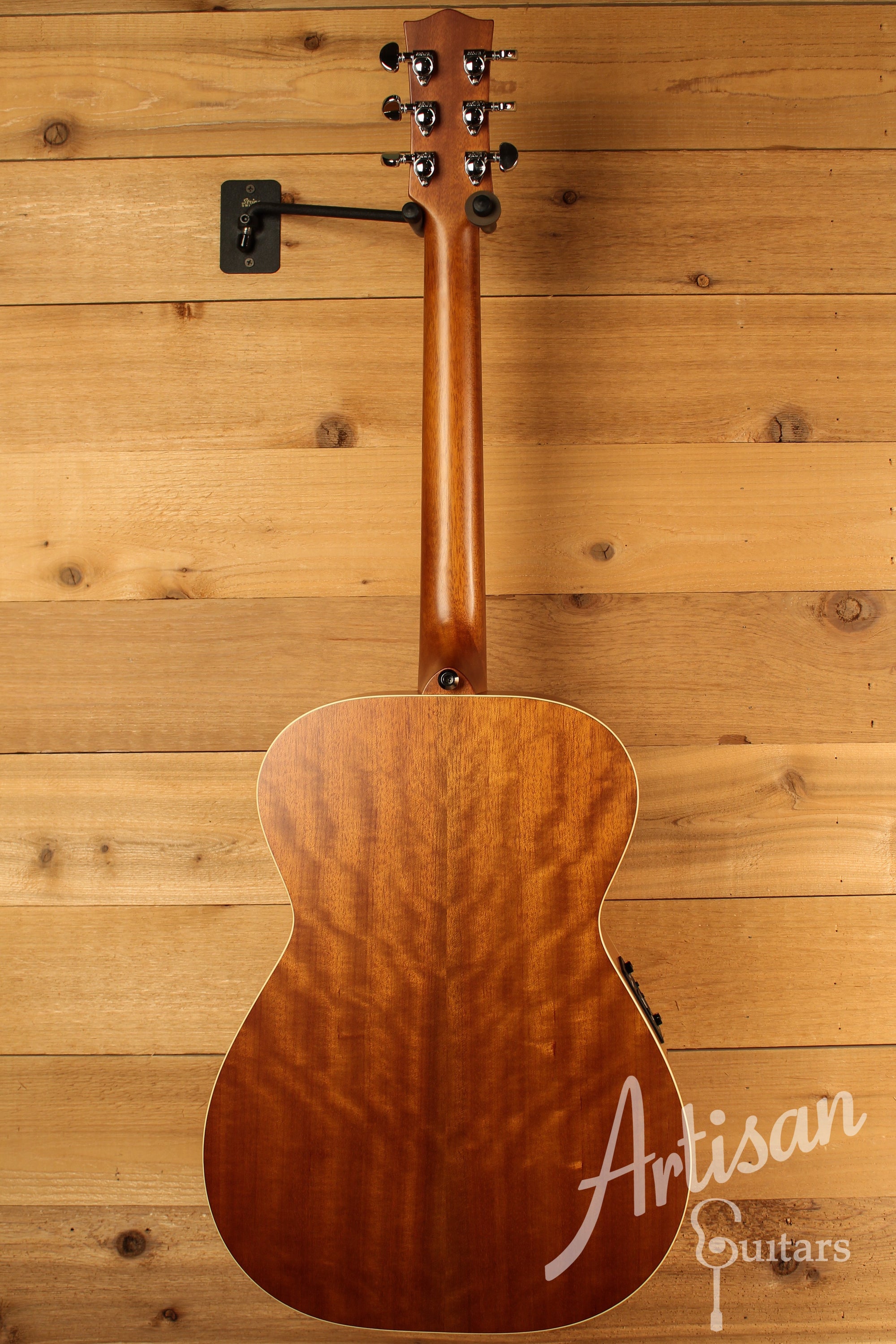 Maton EBG 808 TE Tommy Emmanuel Signature Guitar ID-12509 - Artisan Guitars
