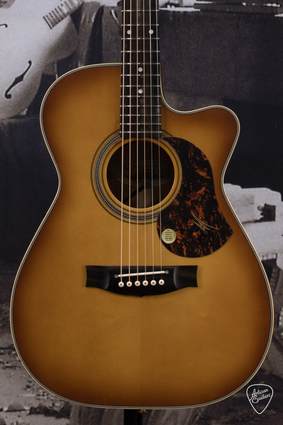Maton Guitars EBG-808C Nashville Cutaway - 16397