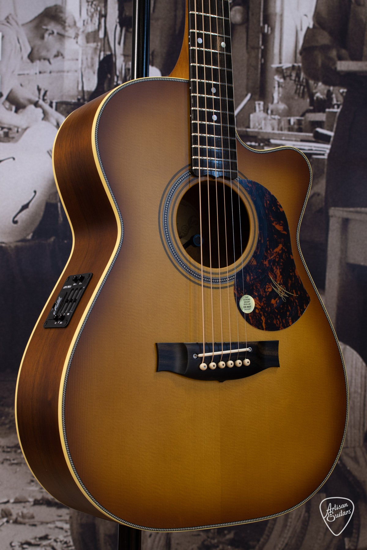 Maton Guitars EBG-808C Nashville Cutaway - 16397