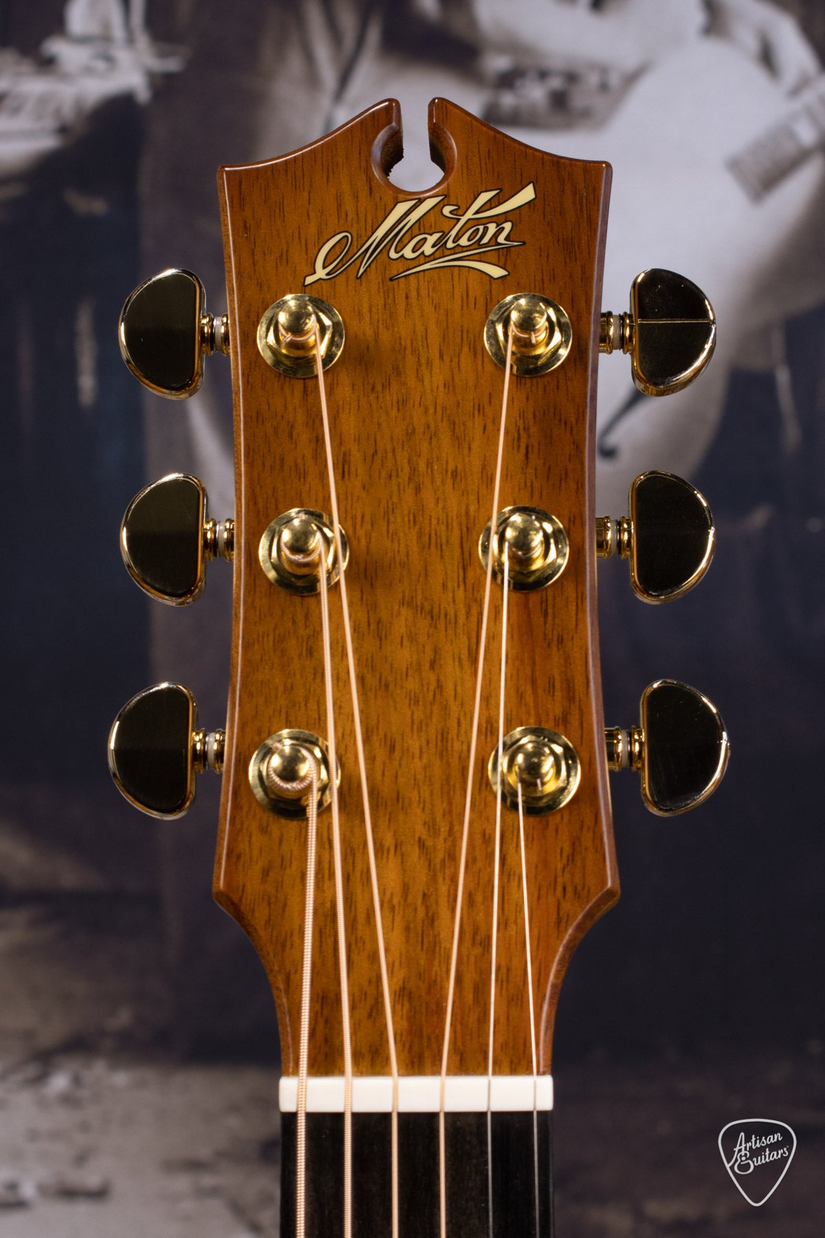Maton Guitars EBG-808C Nashville Cutaway - 16397