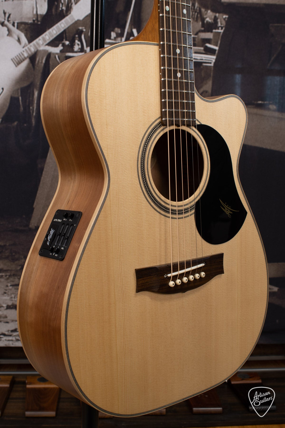 Maton Guitars 808C JR Signature PRE-OWNED - 16448