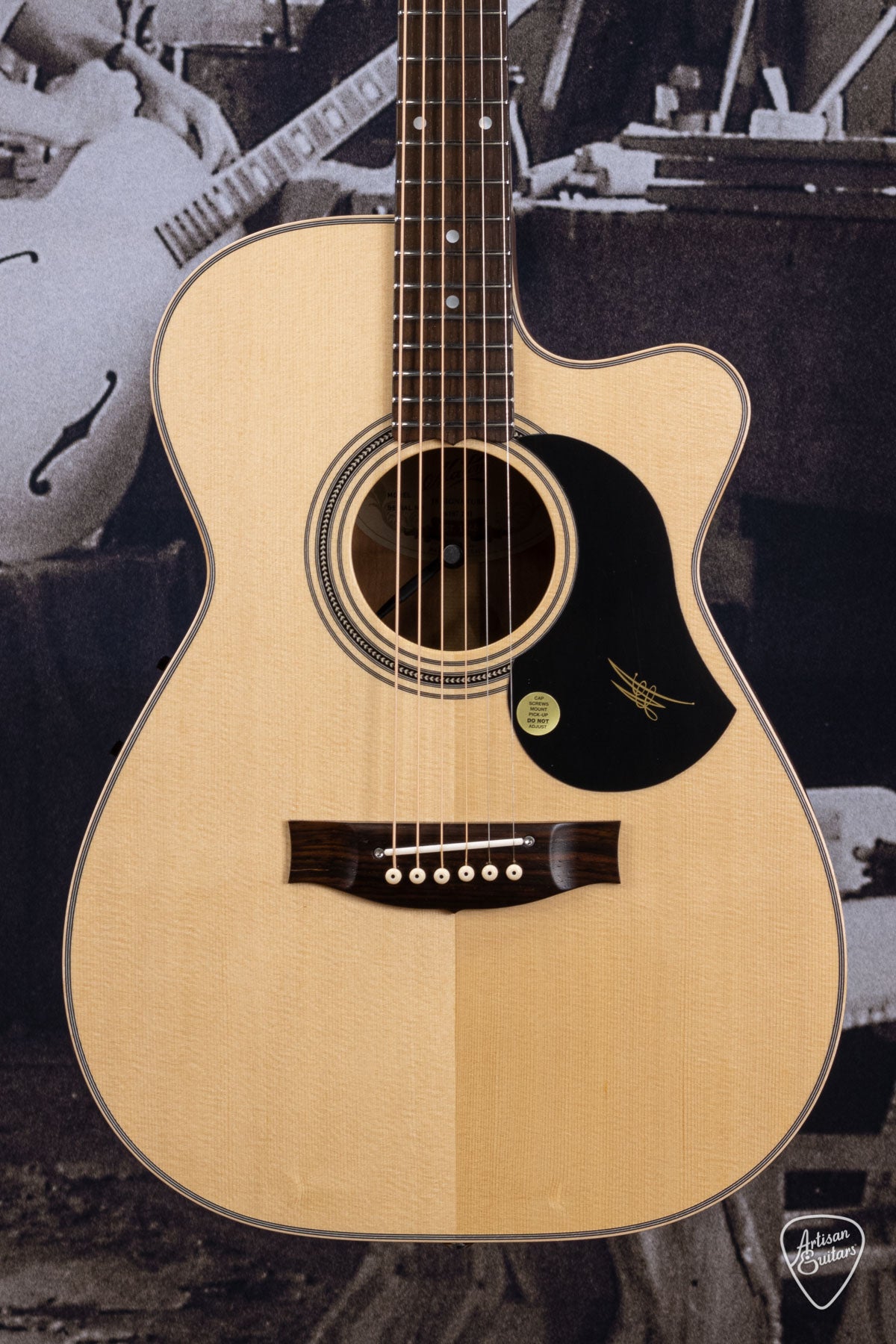Maton Guitars 808C J.R. Joe Robinson Signature Cutaway - 16400
