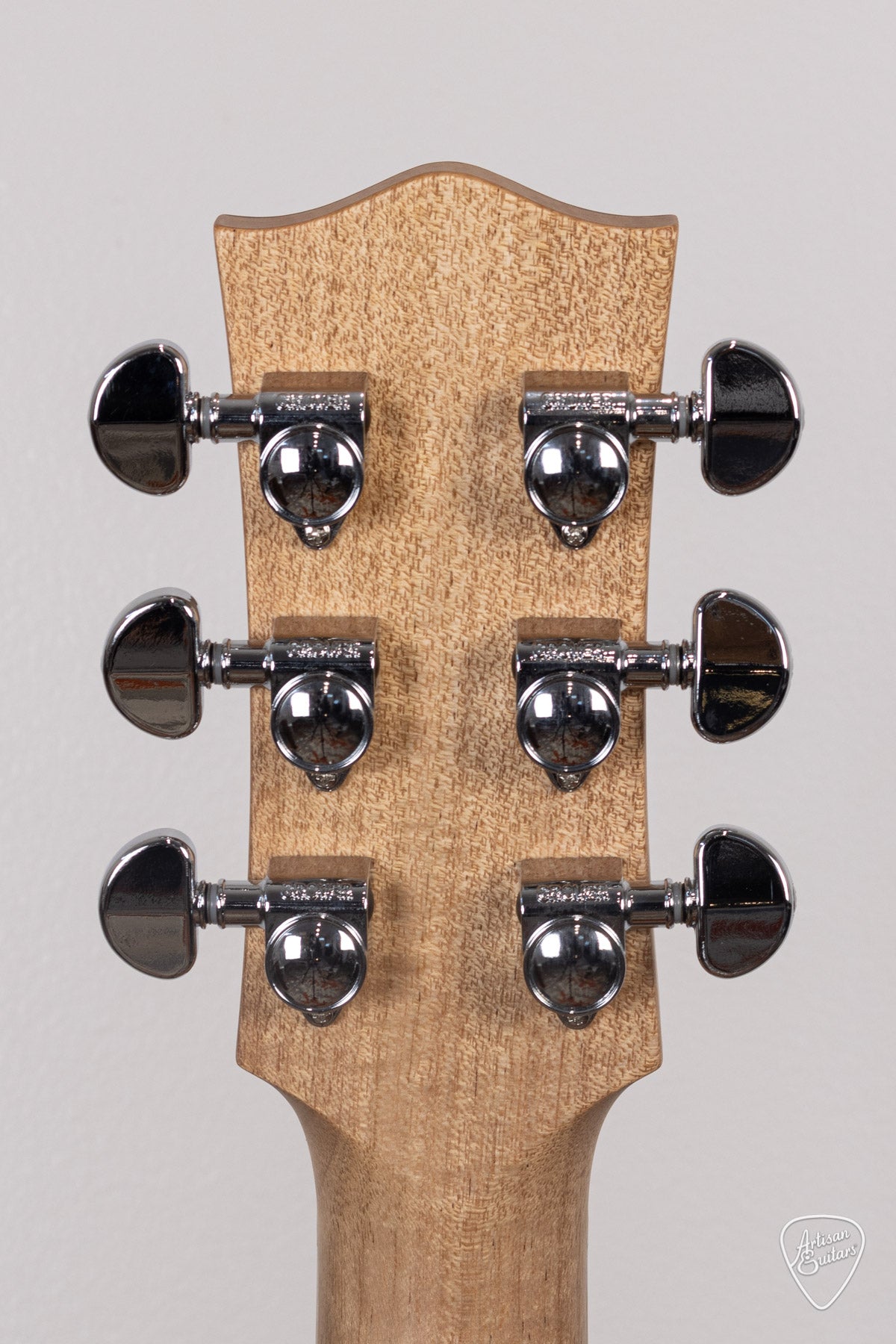 Maton Guitars Solid Road Series SRS-70C Dreadnought - 16479