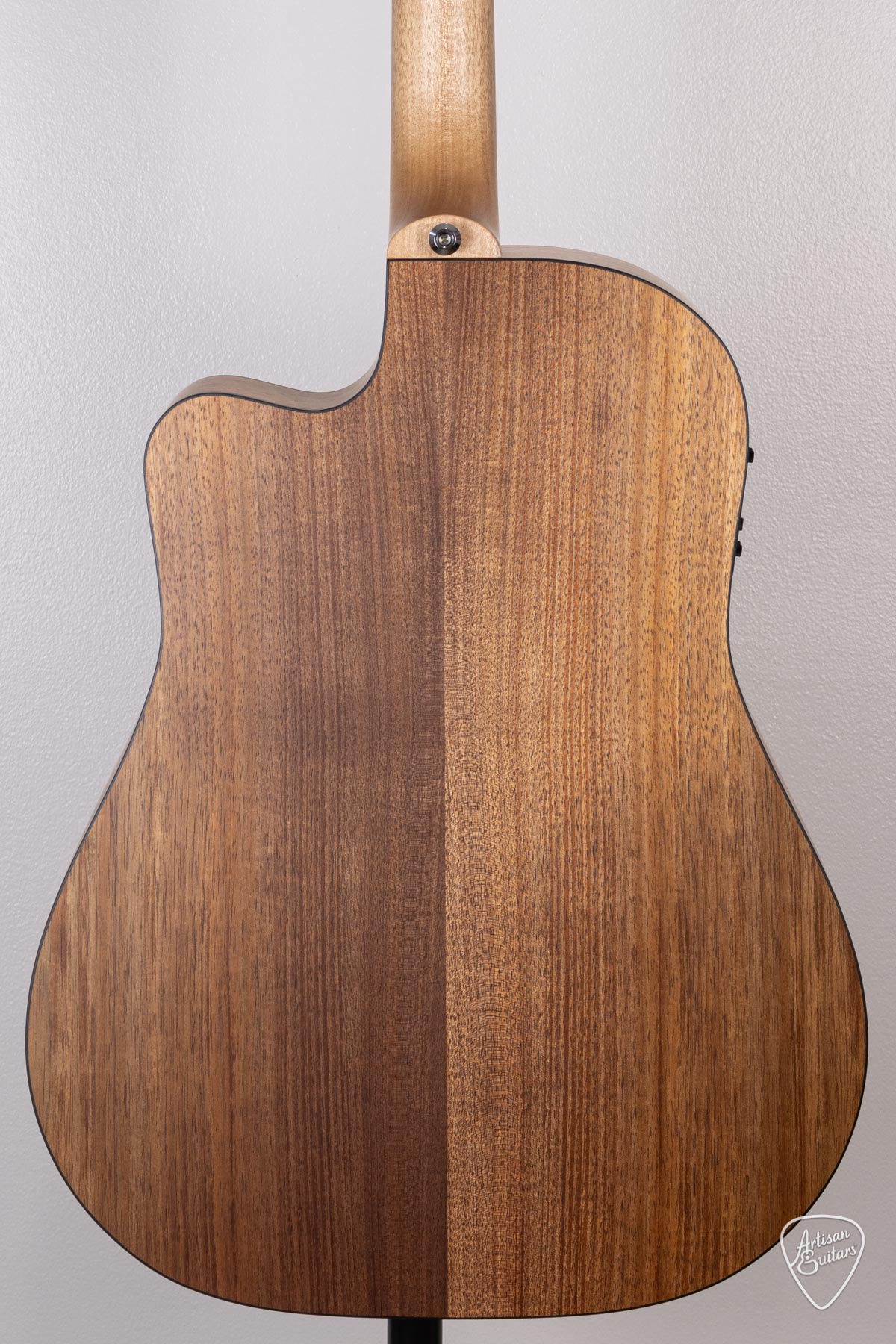 Maton Guitars Solid Road Series SRS-70C Dreadnought - 16479