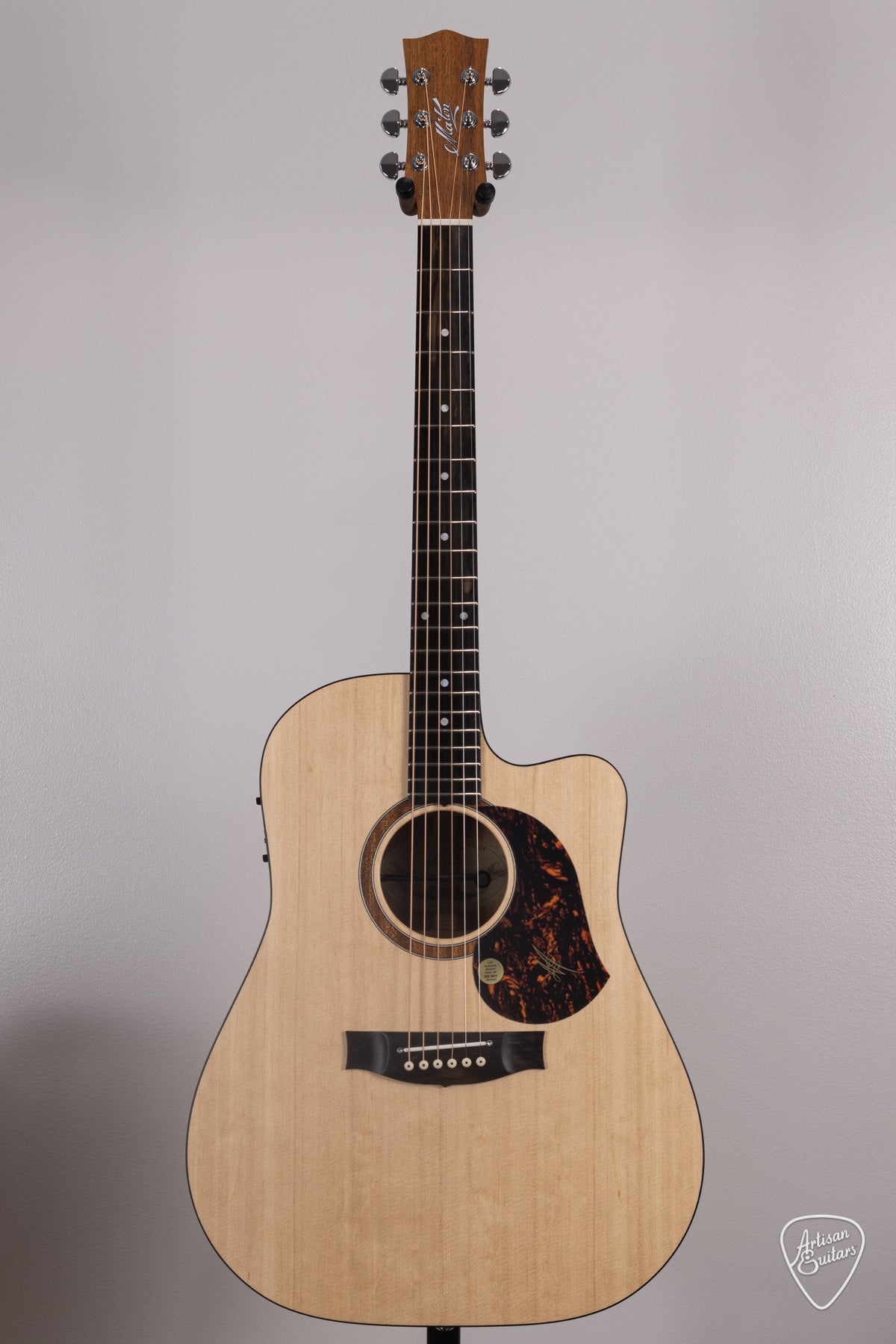 Maton Guitars Solid Road Series SRS-70C Dreadnought - 16478
