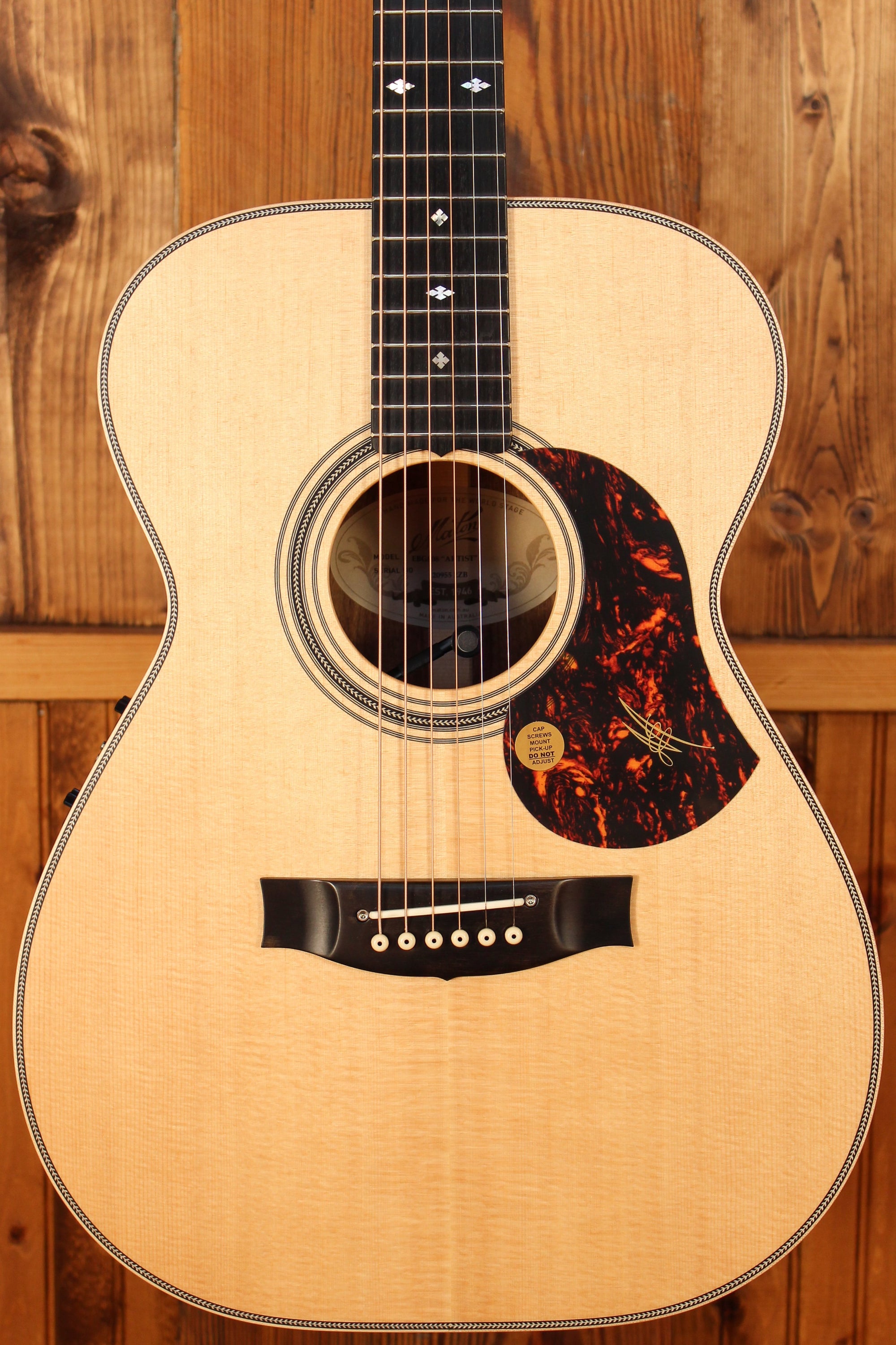 Maton EBG808 Artist Series Sitka Spruce and Blackwood - Artisan Guitars