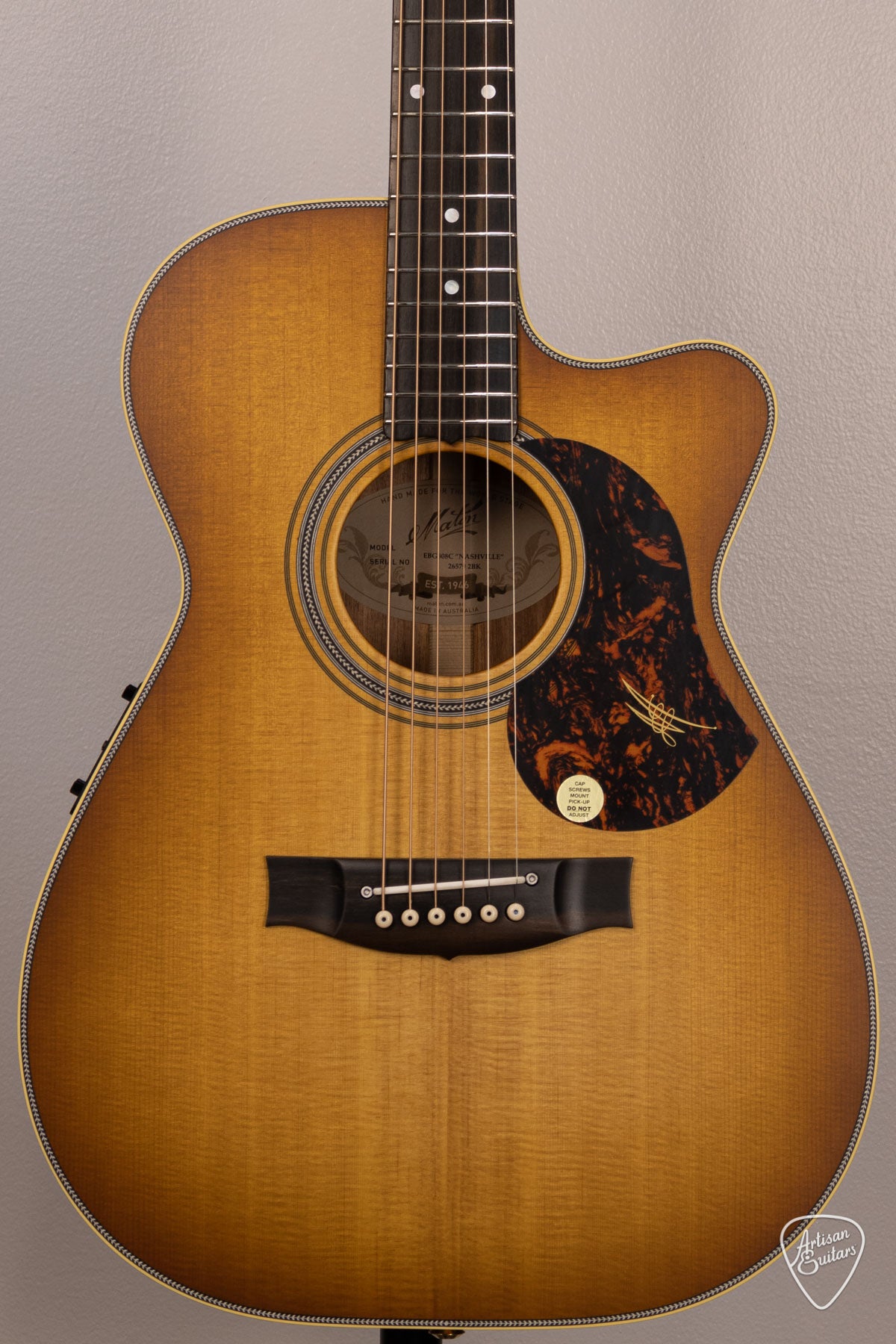Maton Guitars EBG-808C Nashville Cutaway - 16493