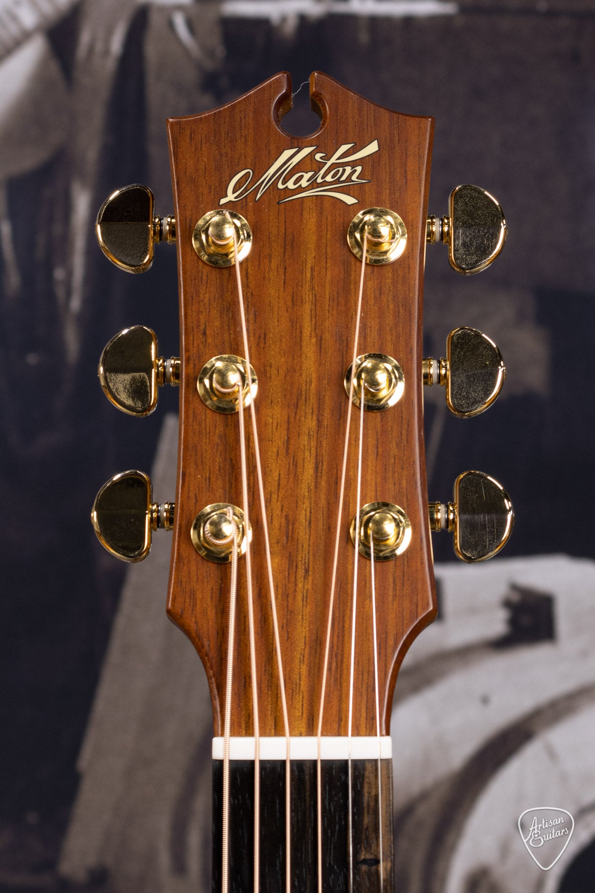 Maton Guitars EBG-808C Nashville Cutaway - 16231