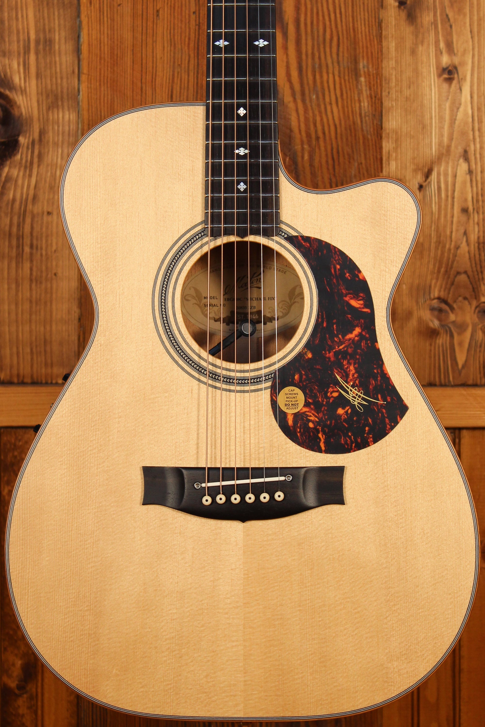 Maton EBG 808C MIC FIX Michael Fix Signature Guitar Cutaway - Artisan Guitars