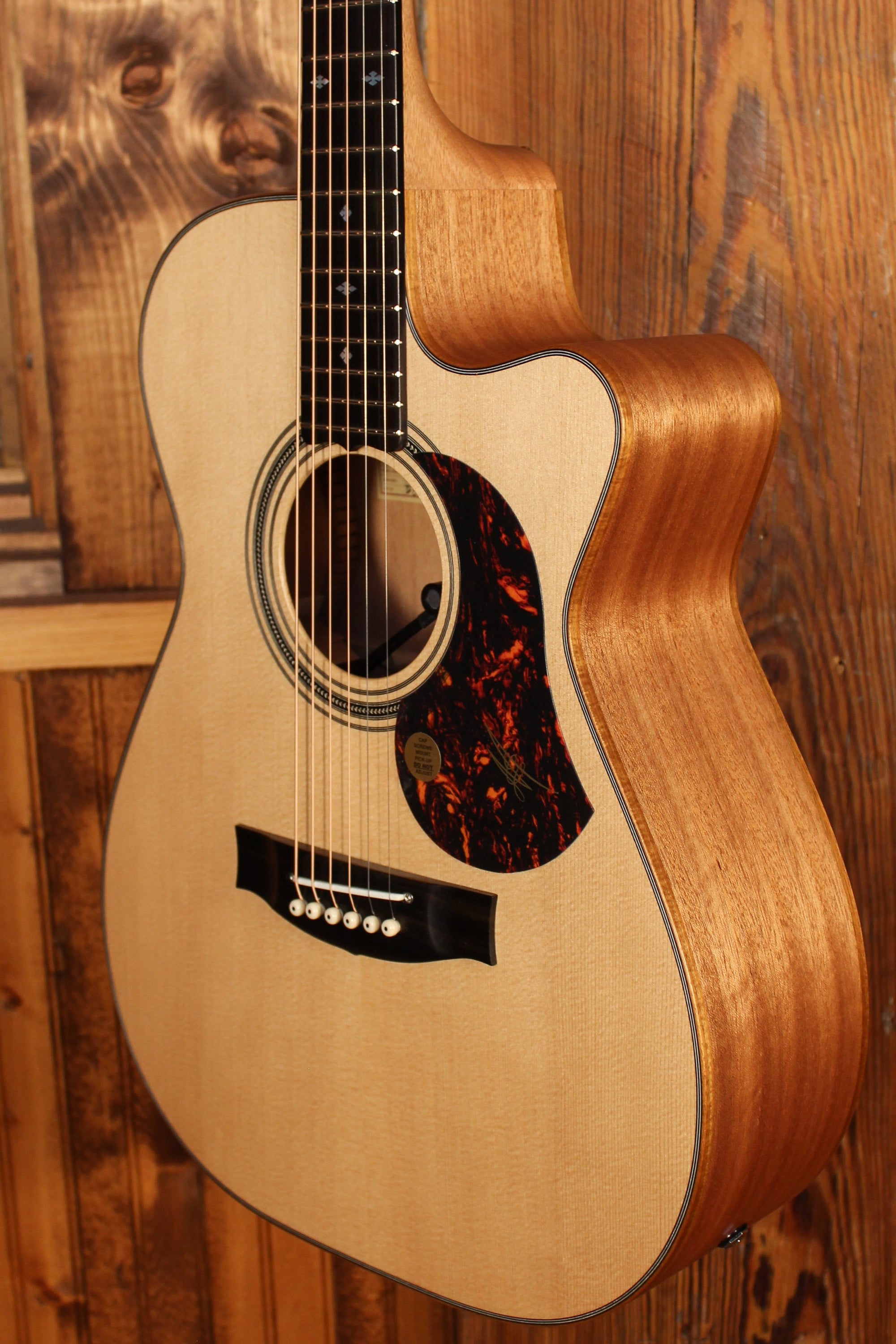 Maton EBG 808C MIC FIX Michael Fix Signature Guitar Cutaway - Artisan Guitars