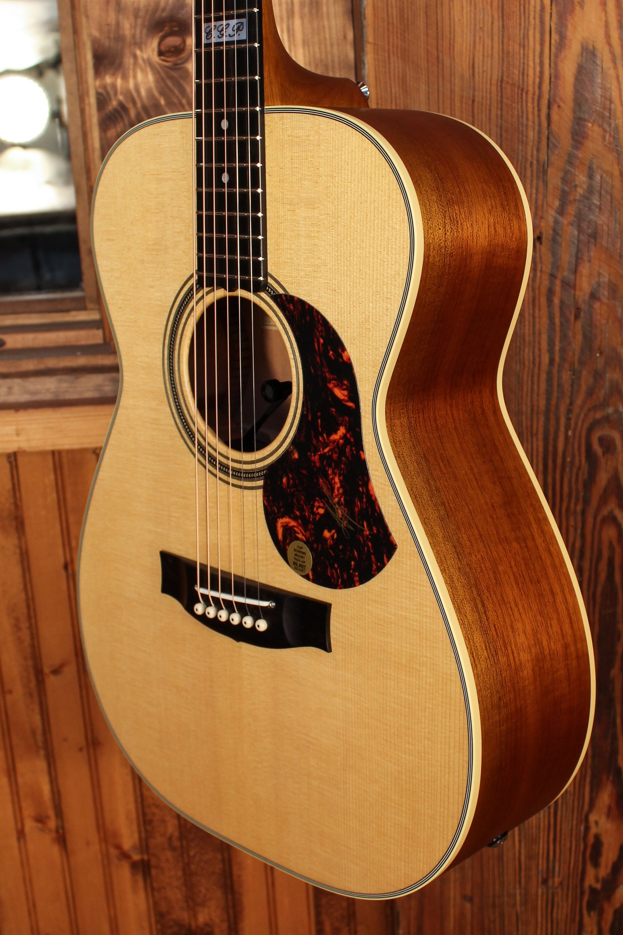 Maton EBG808 TE Tommy Emmanuel Signature Guitar - Artisan Guitars