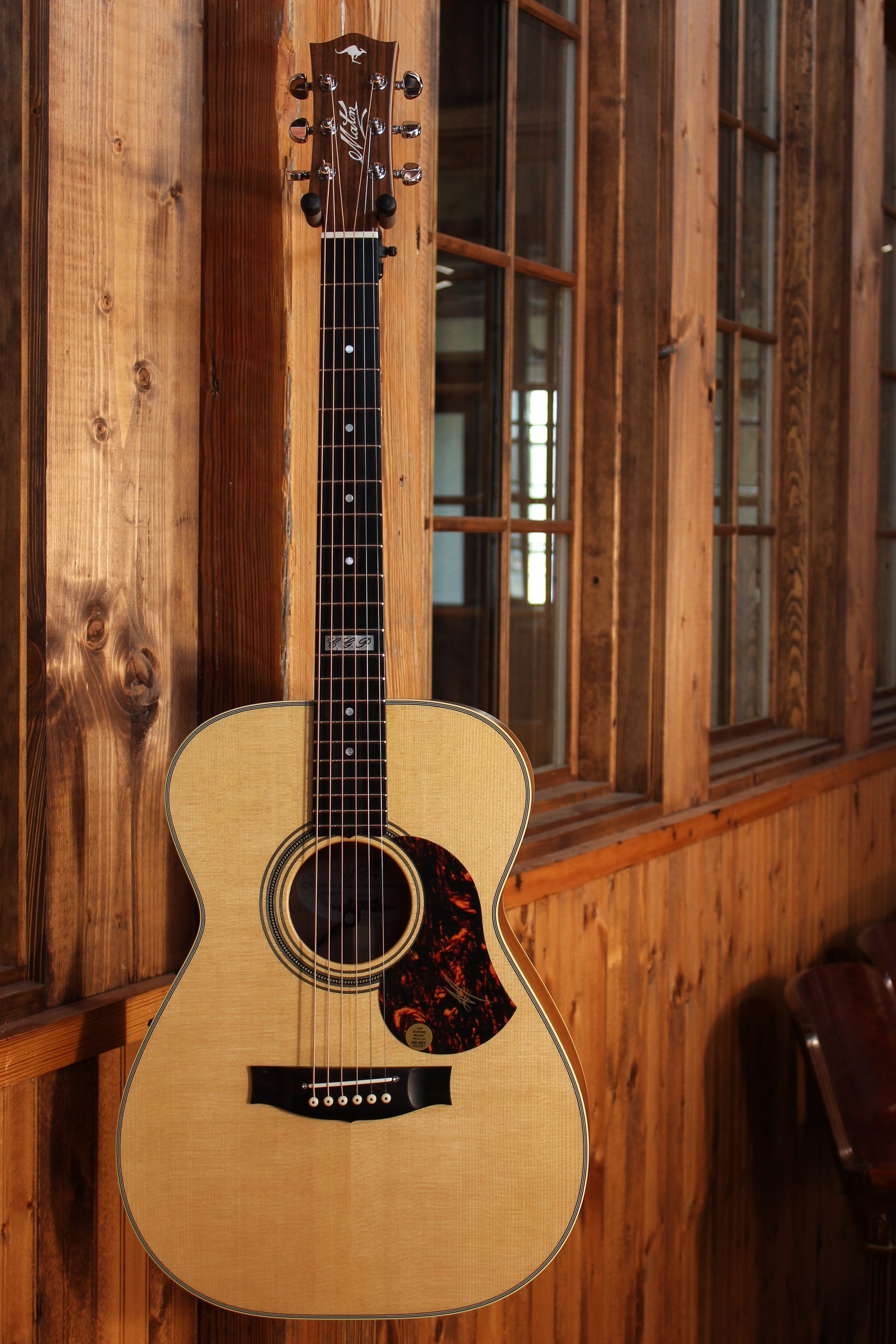 Maton EBG808 TE Tommy Emmanuel Signature Guitar - Artisan Guitars