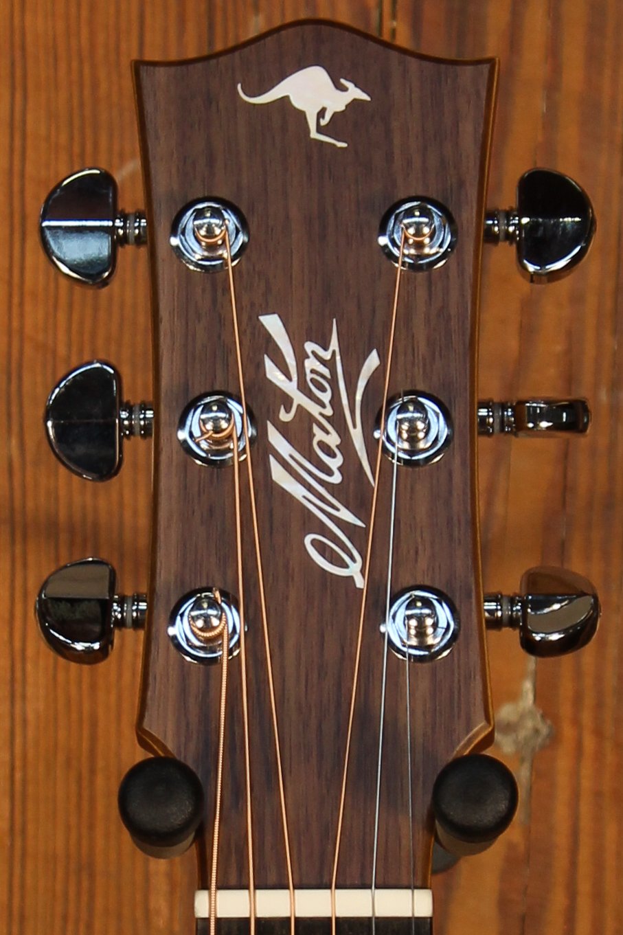 Maton EBG 808C TE Tommy Emmanuel Signature Guitar Cutaway - Artisan Guitars