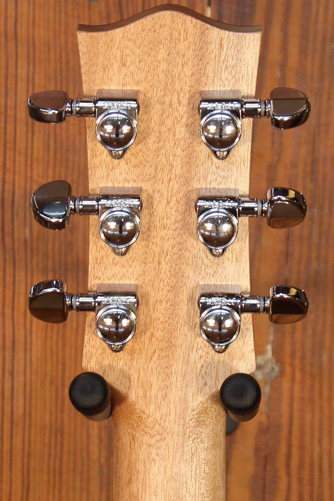 Maton EBW70J Blackwood Jumbo w/ AP5 Pro - Artisan Guitars