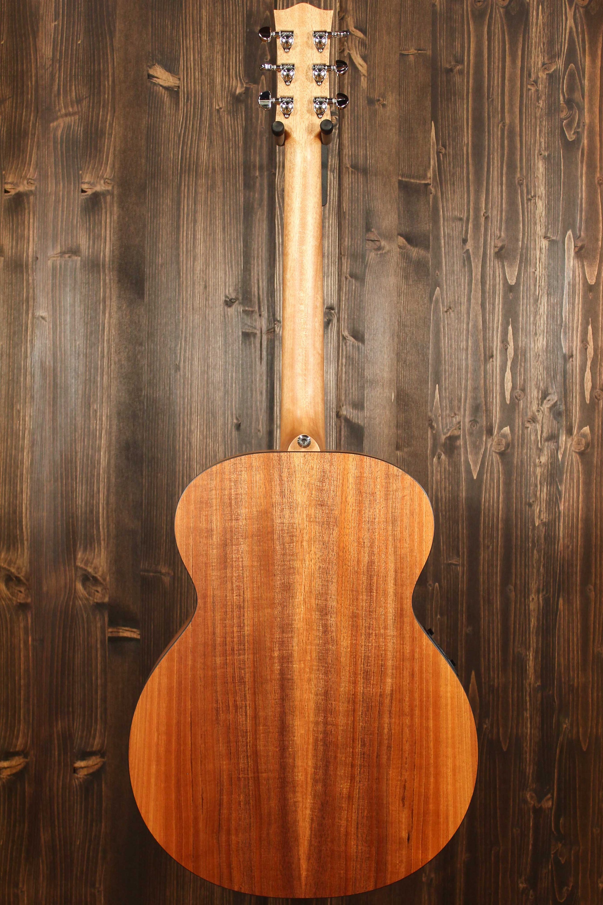 Maton Guitars EBW70J Blackwood Jumbo - 14281 - Artisan Guitars