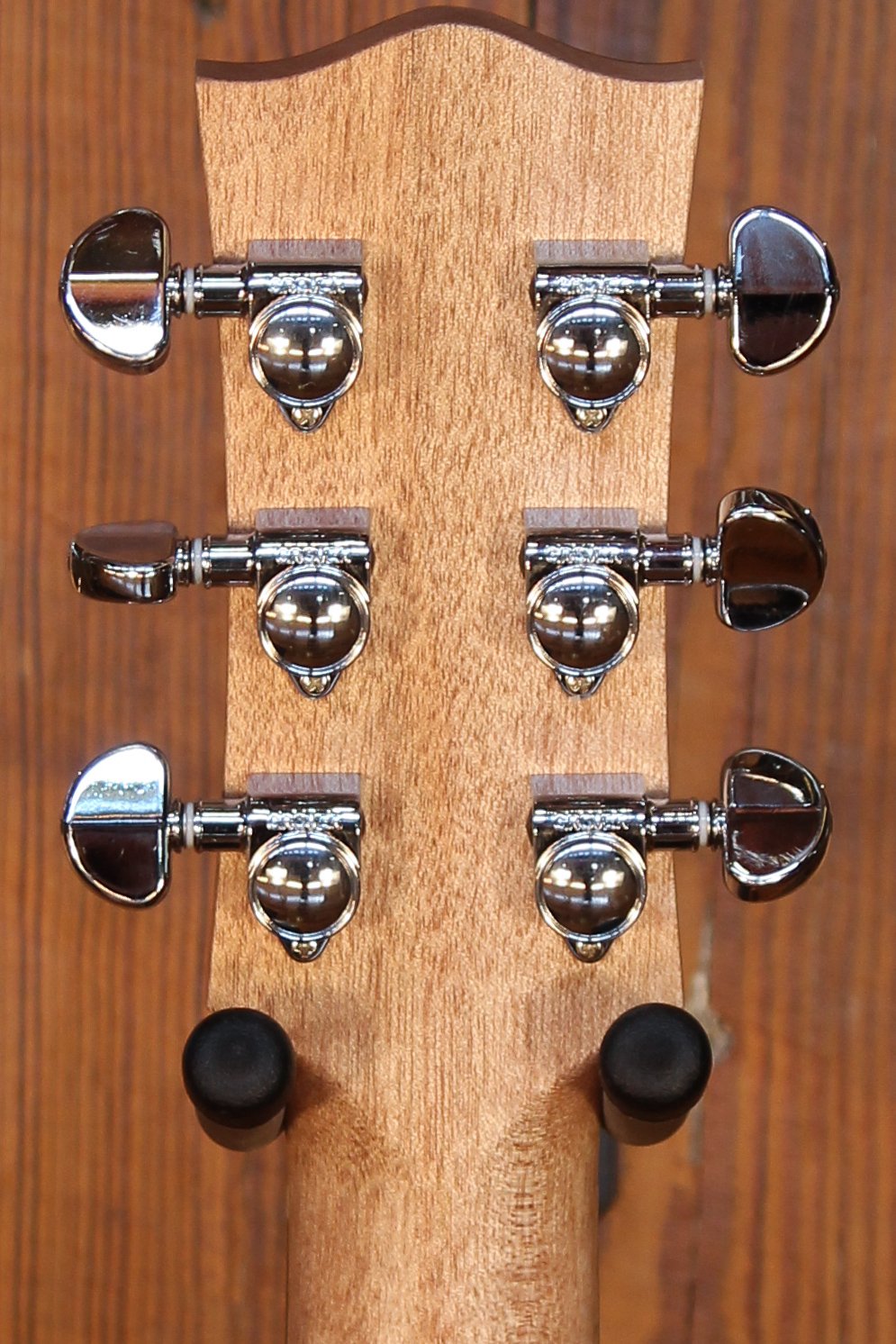Maton EBW808C Guitar w/ Blackwood Top, Back & Sides w/ AP5 Pro Pickup System - Artisan Guitars