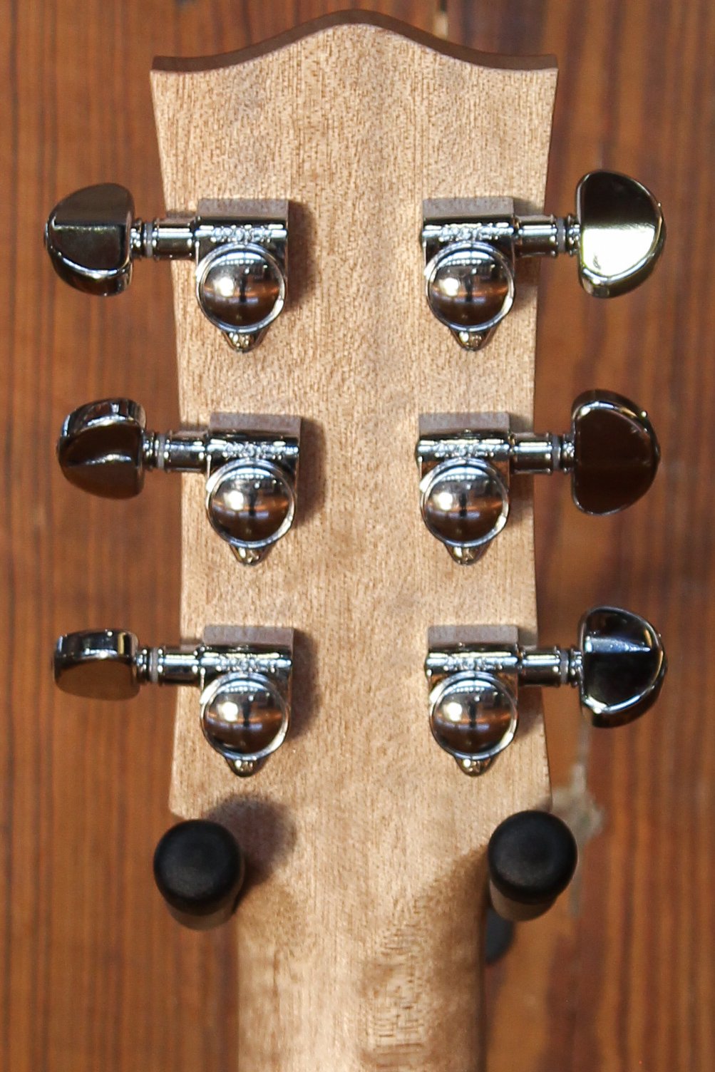 Maton EBW808C Guitar Blackwood - Artisan Guitars