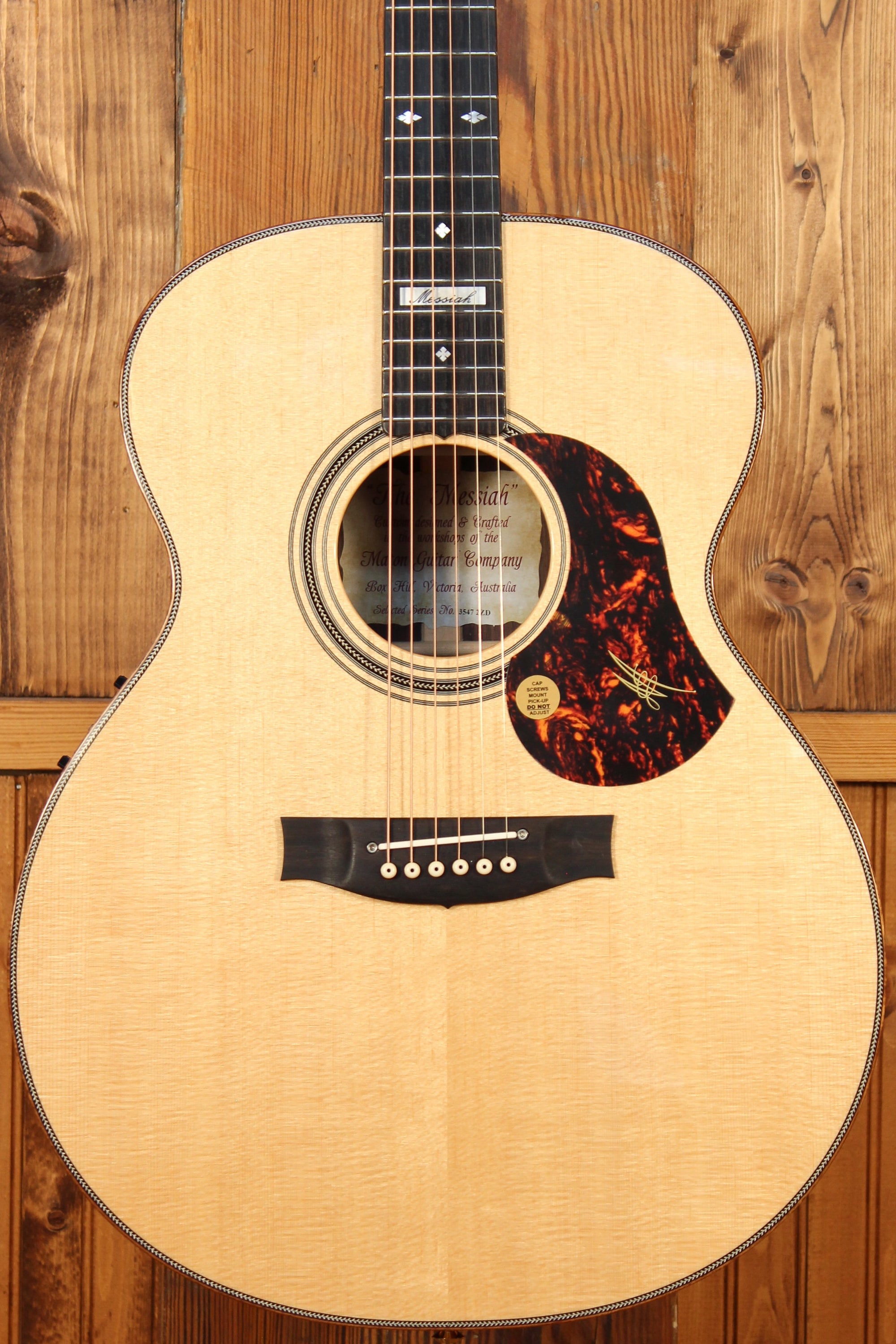 Maton EM100J Jumbo Messiah with Sitka and Indian Rosewood - Artisan Guitars