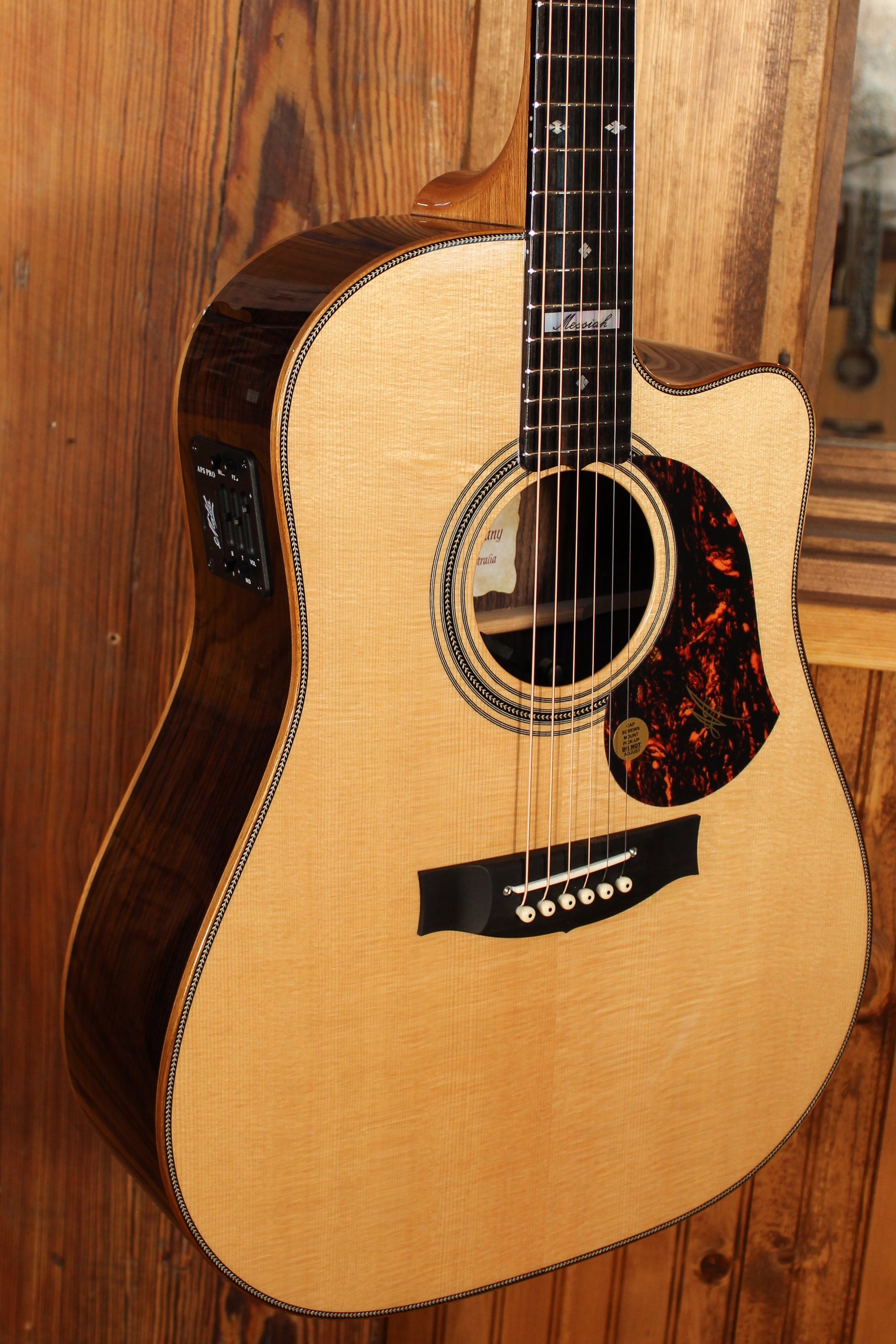 Maton EM100C Messiah Guitar Sitka Spruce & Indian Rosewood - Artisan Guitars