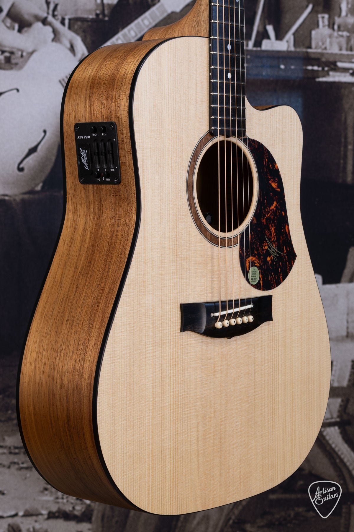 Maton Guitars SRS70C Dreadnought Cutaway - 16116