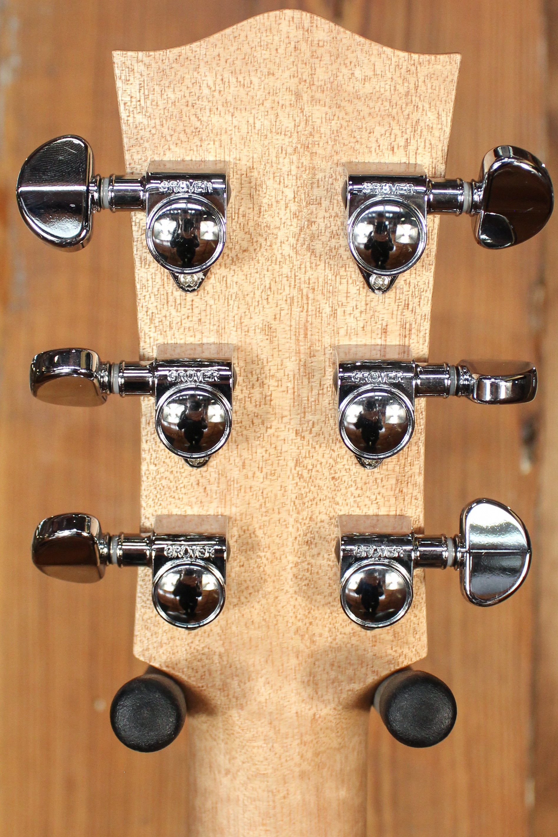 Maton SRS70J Sitka Spruce & Blackwood Jumbo w/ AP5 Pro - Artisan Guitars