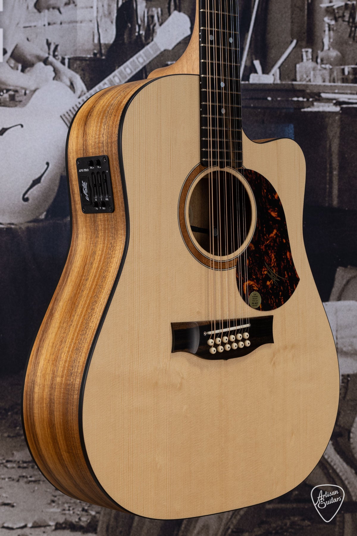 Maton Guitars Solid Road Series SRS-70C-12 String Dreadnought - 16215