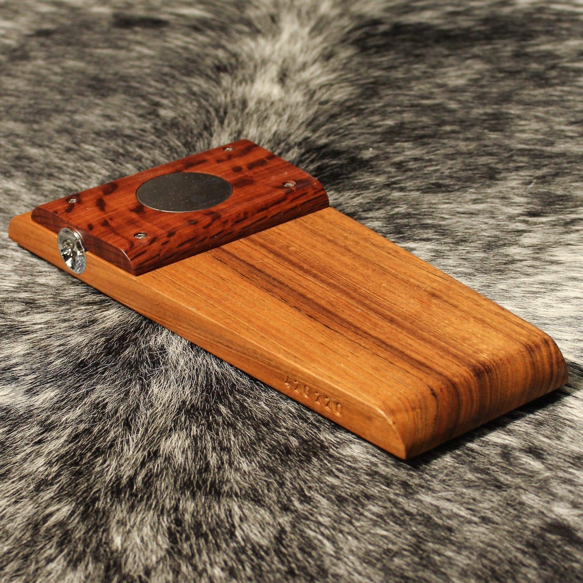 Wild Dog Yowie Stomp Box w/ Solid Australian Hardwood - Artisan Guitars