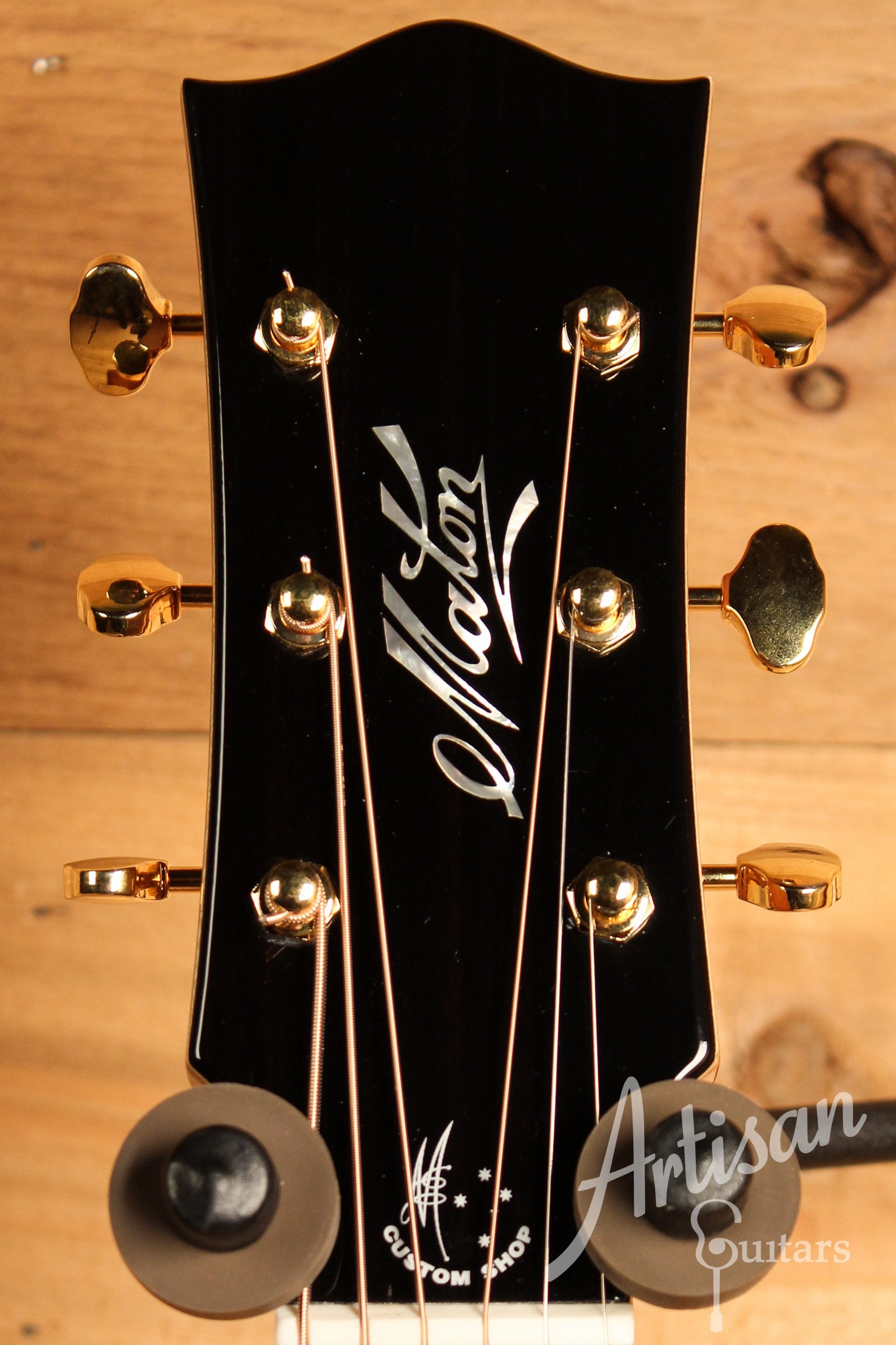 Maton Custom Shop Classic Blackwood Special Guitar with European Spruce & Figured Blackwood  ID-12820 - Artisan Guitars