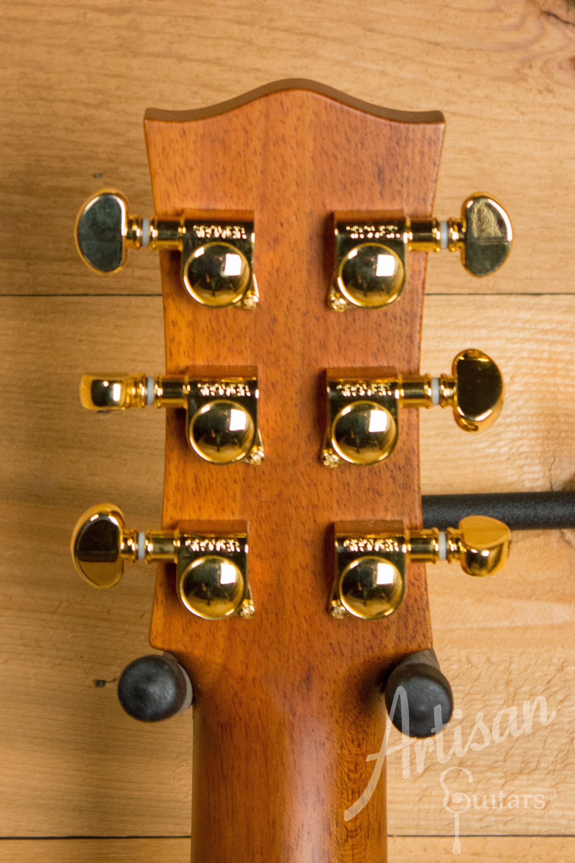 Maton EMD6 Mini Maton Diesel Sitka with Blackwood and Vintage Amber Sunburst ID-11210 - Artisan Guitars