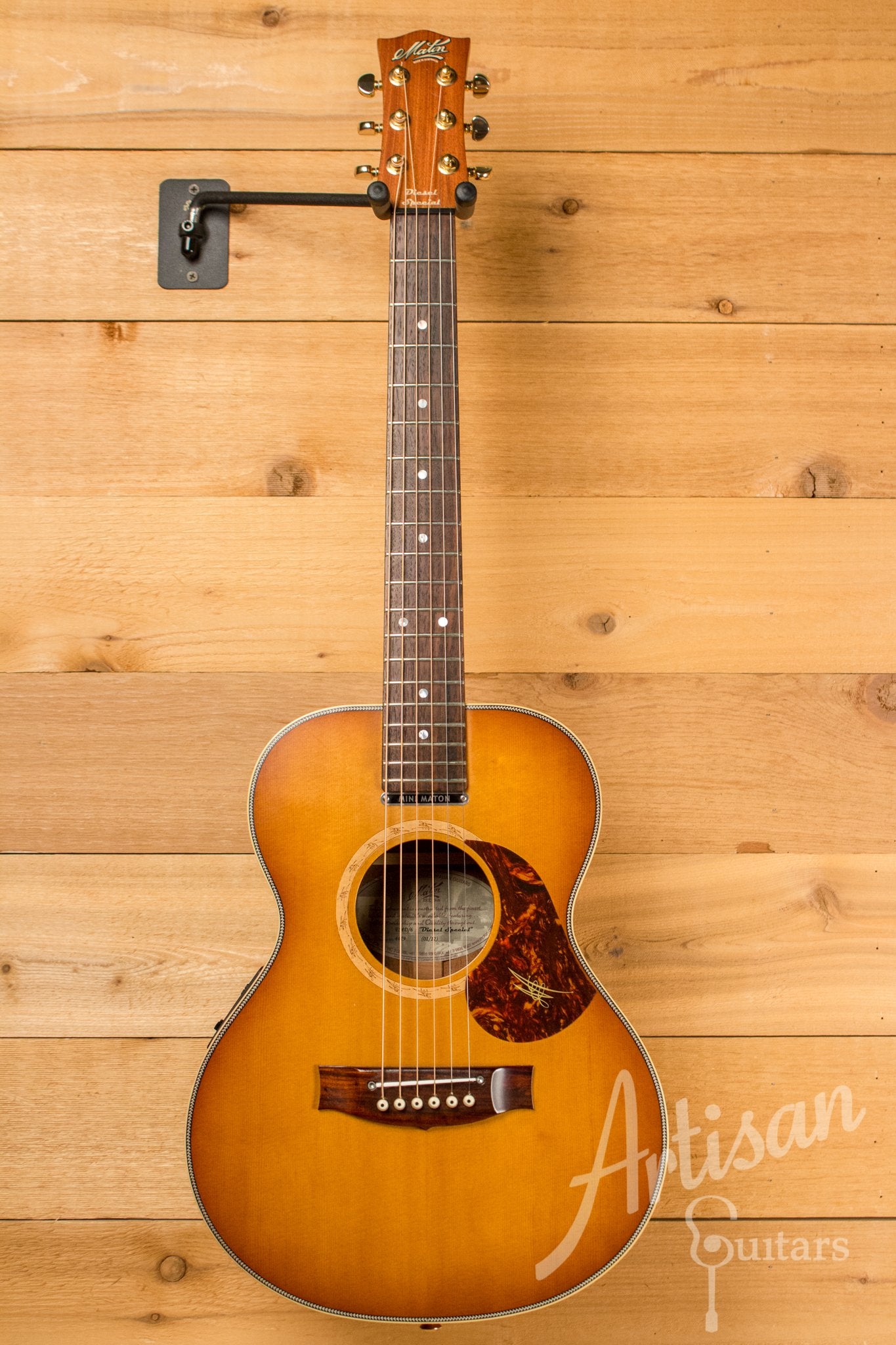Maton EMD6 Mini Maton Diesel Sitka with Blackwood and Vintage Amber Sunburst Pre-Owned 2012 ID-10754 - Artisan Guitars