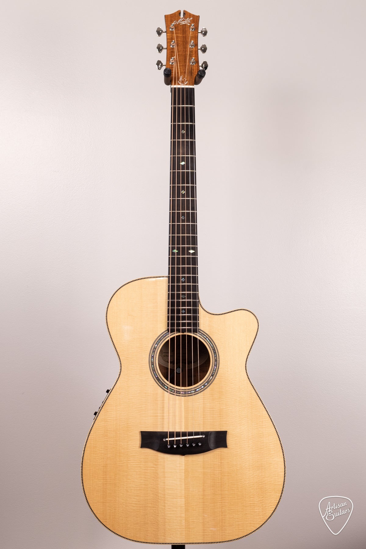 Maton Guitars Pre-Owned Custom Shop 808C - 16932