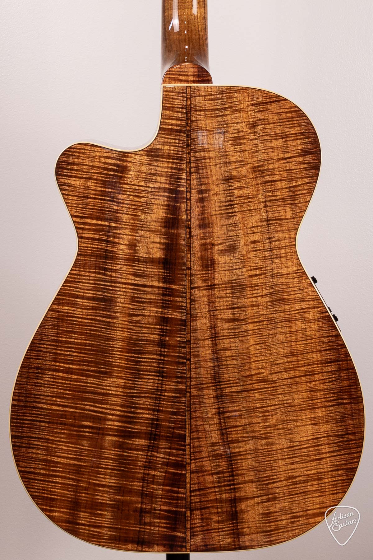 Maton Guitars Pre-Owned Custom Shop 808C - 16932