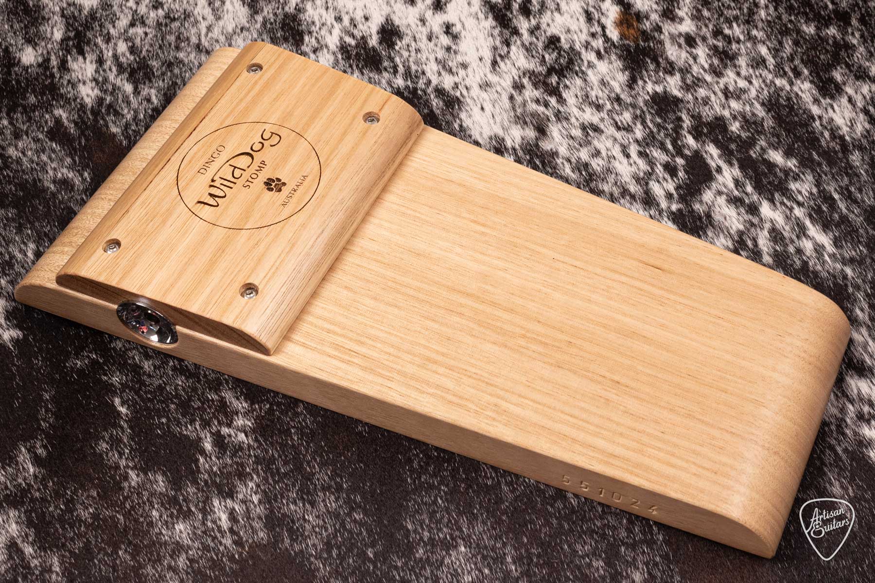 Wild Dog Dingo Stomp Box - 551024
