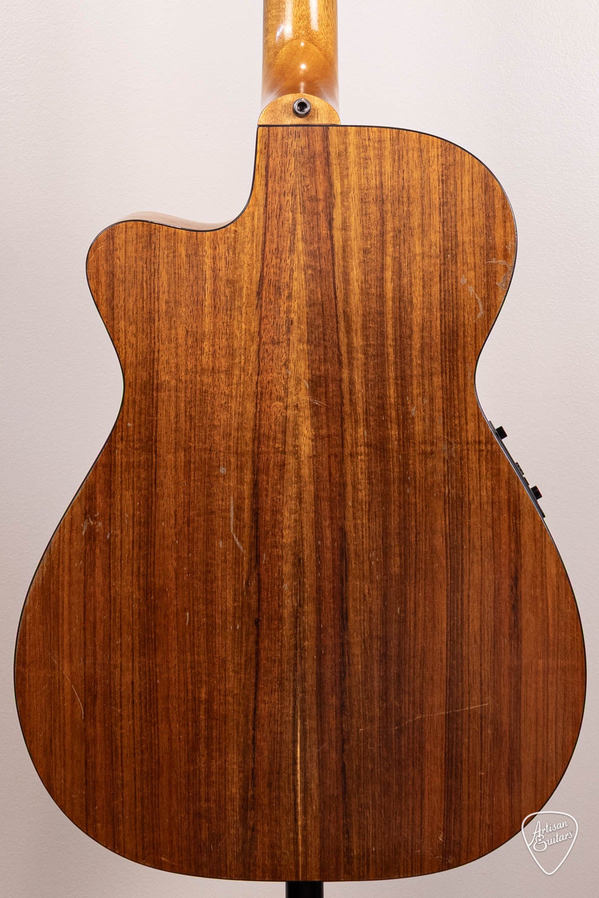 Maton Guitars PRE-OWNED EBG-808-C Cutaway - 17120