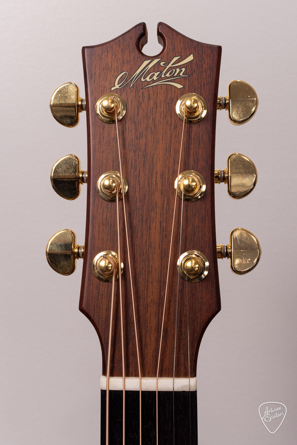 Maton Guitars EBG-808C Nashville Cutaway - 16888