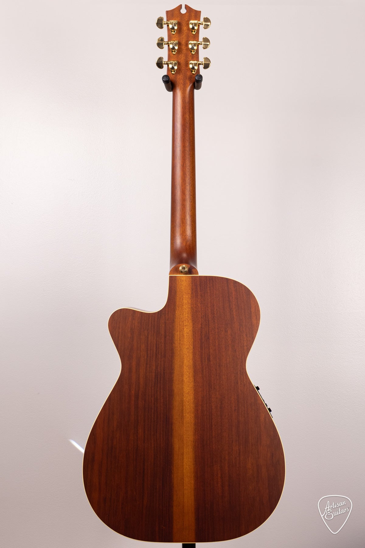 Maton Guitars EBG-808C Nashville Cutaway - 16888