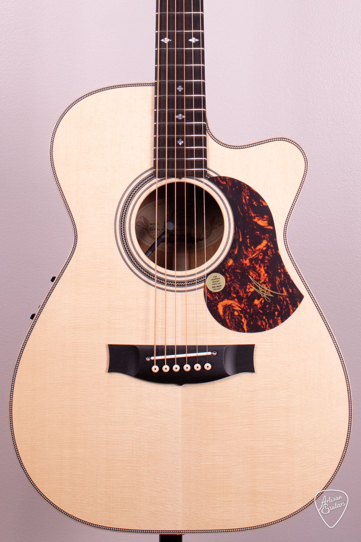 Maton Guitars EBG-808-C Artist Cutaway - 16978