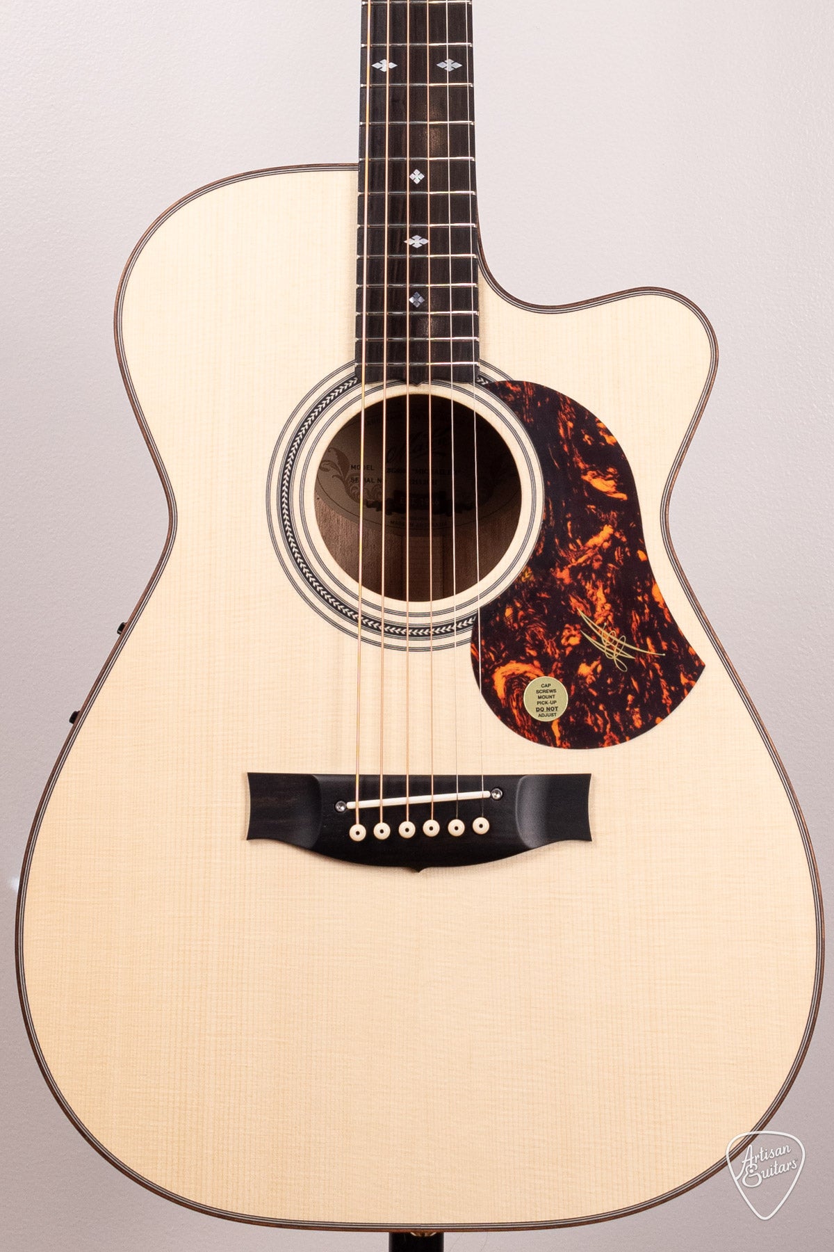 Maton Guitars EBG-808 Mic Fix Cutaway - 16889