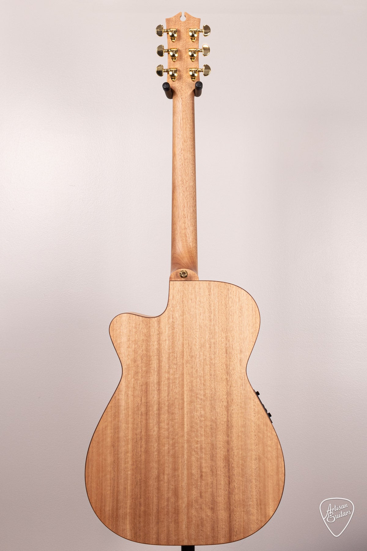 Maton Guitars EBG-808 Mic Fix Cutaway - 16889