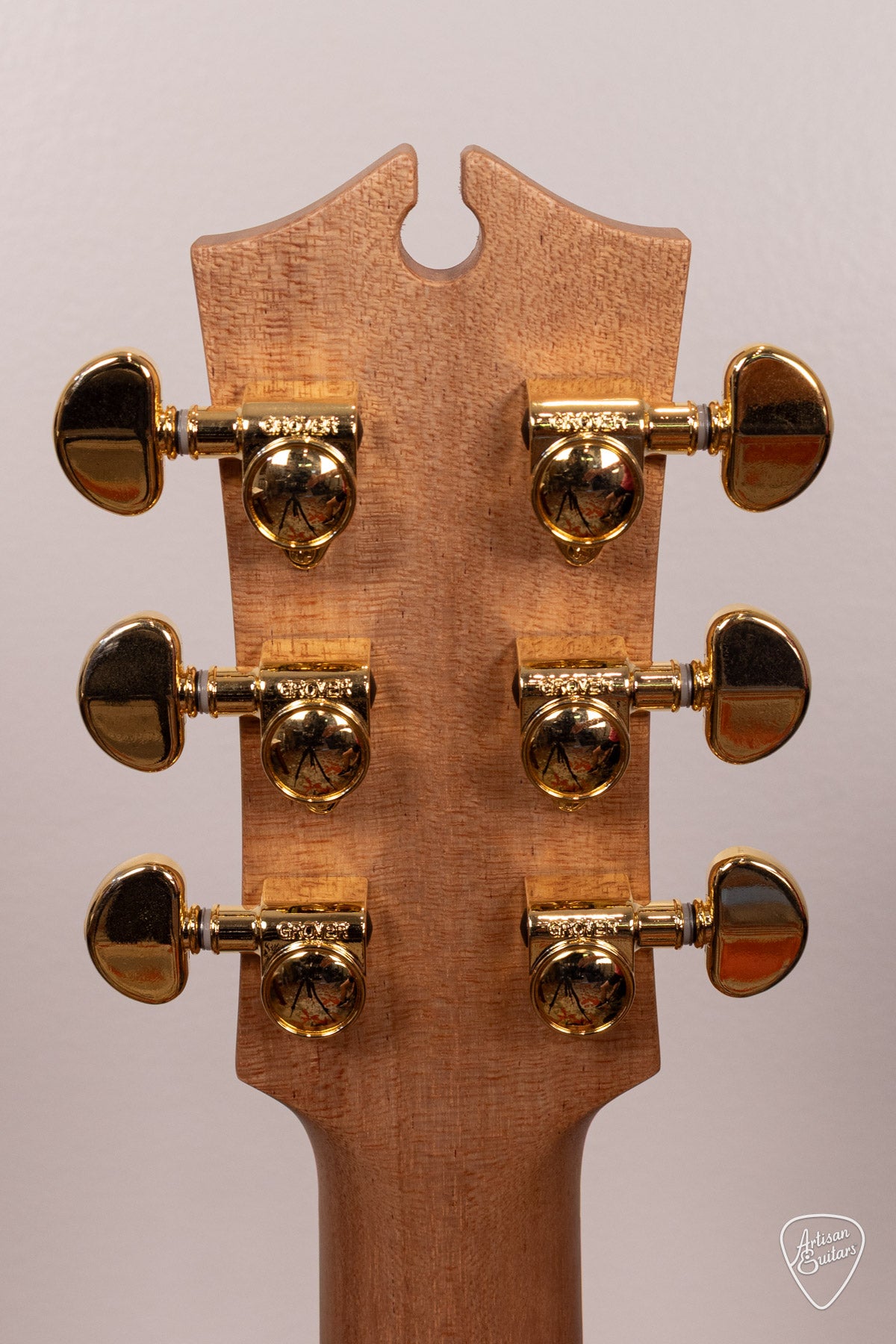 Maton Guitars EBG-808-C Artist Cutaway - 17221