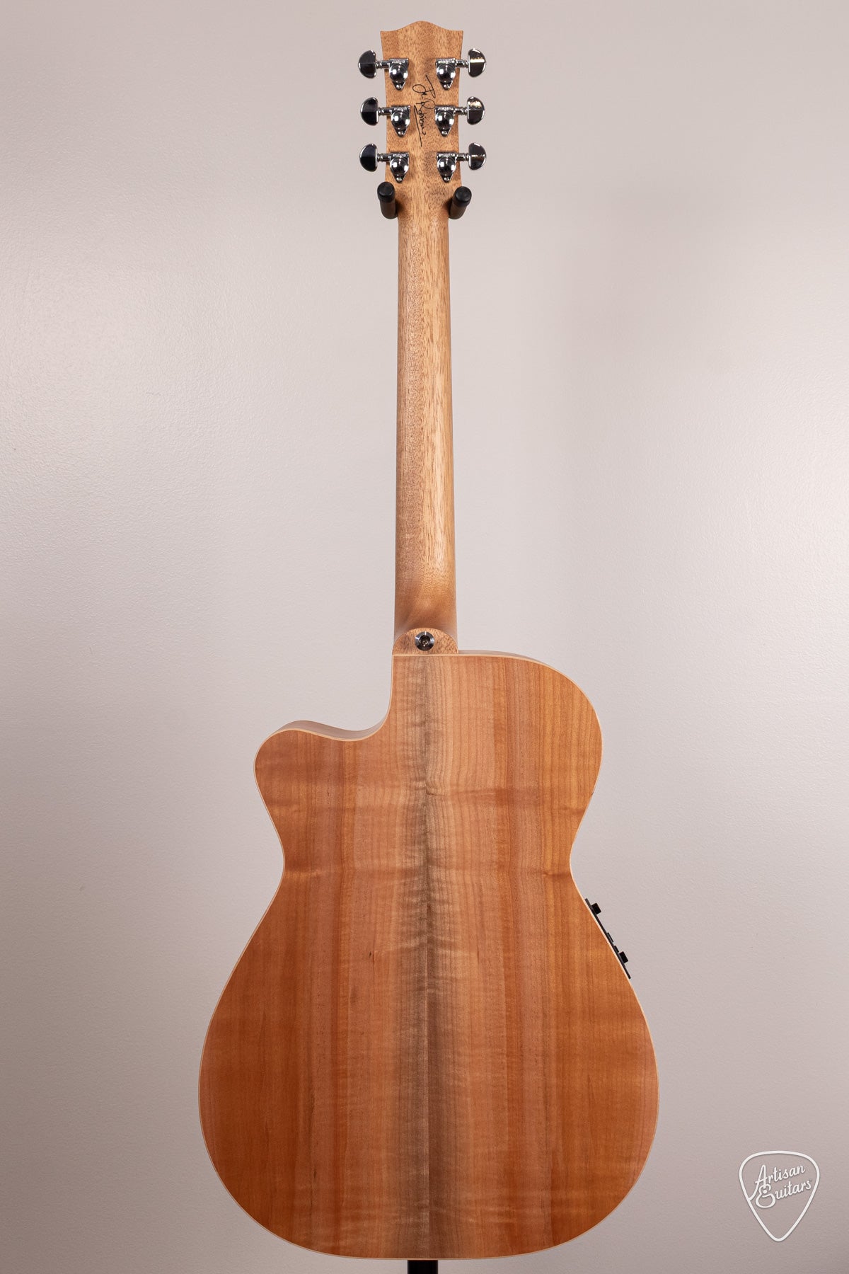 Maton Guitars 808C J.R. Joe Robinson Signature Cutaway - 17061