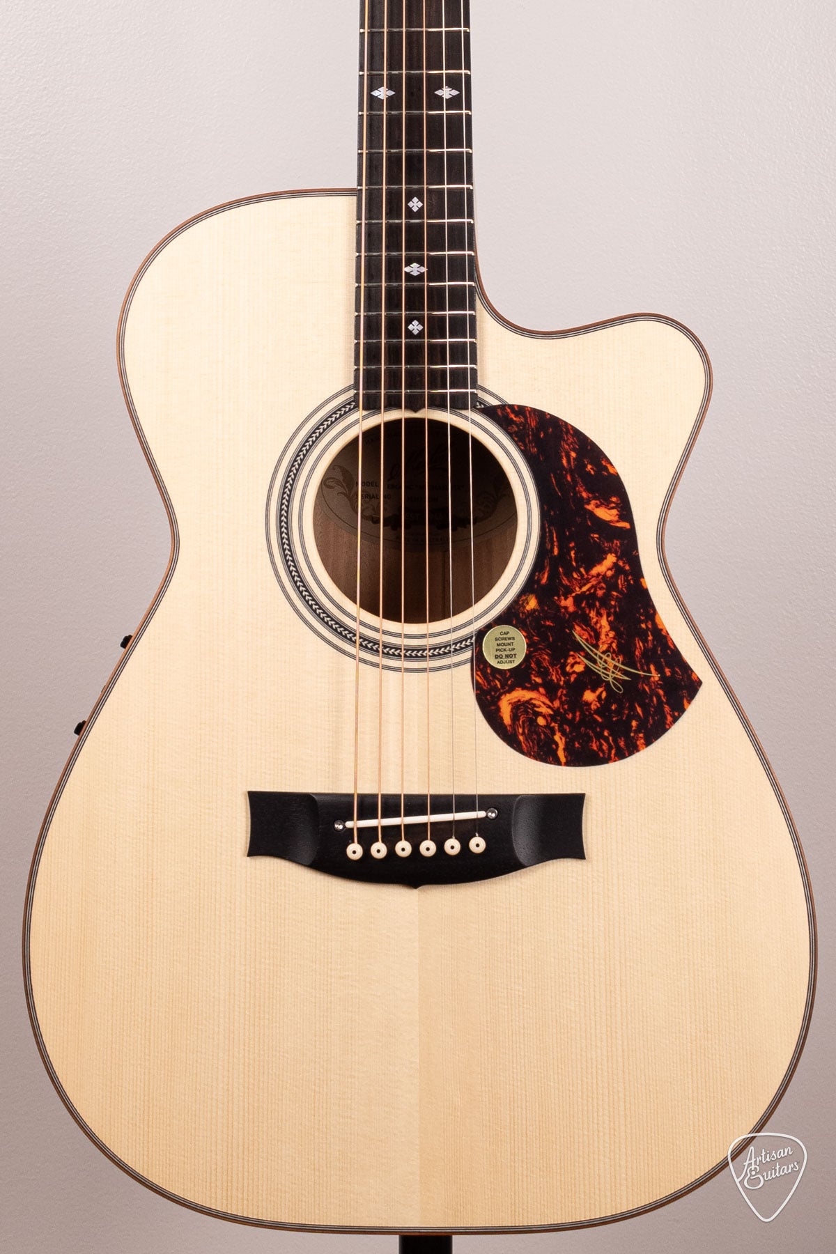 Maton Guitars EBG-808C Mic Fix Cutaway - 16909