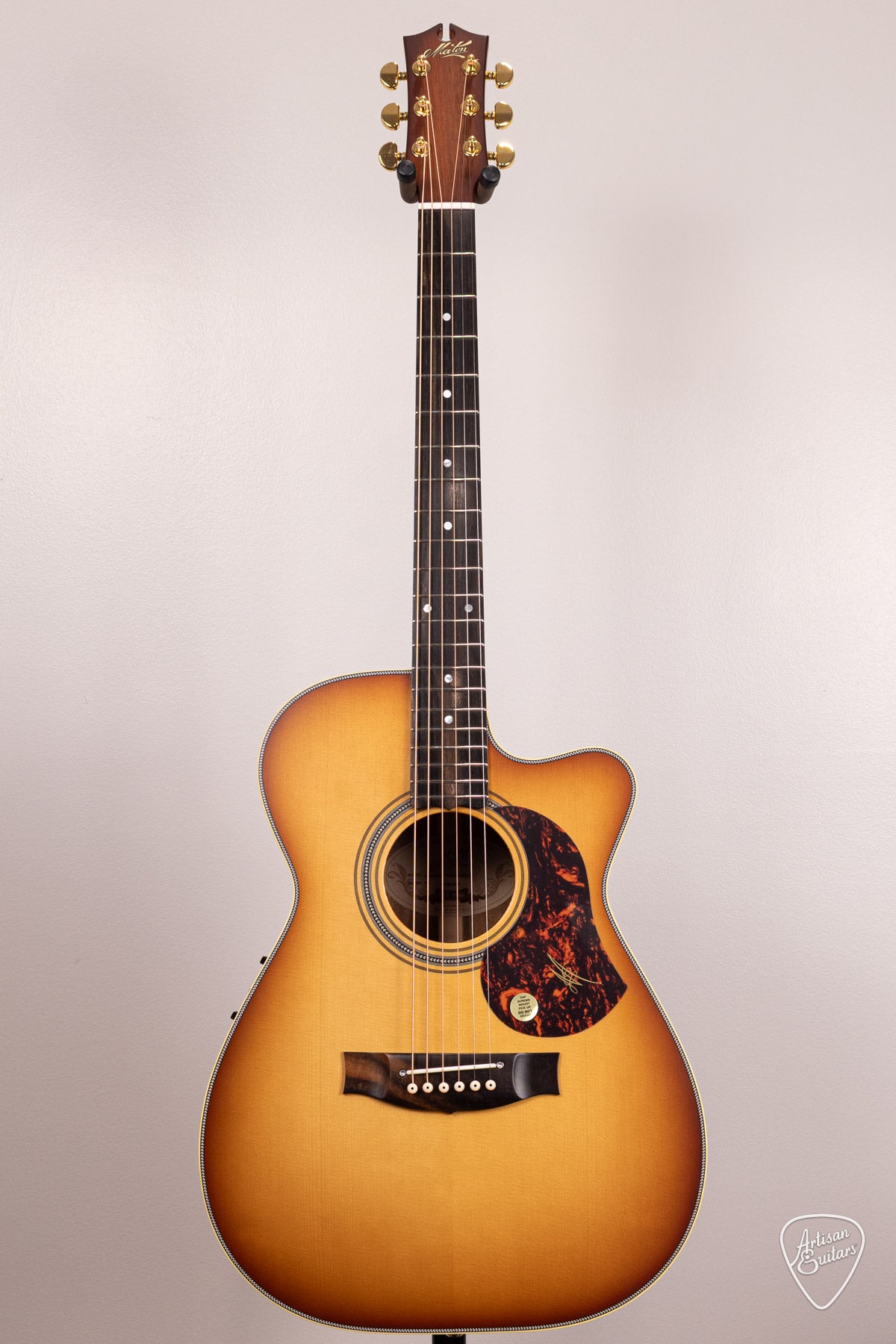 Maton Guitars EBG-808C Nashville Cutaway - 17059