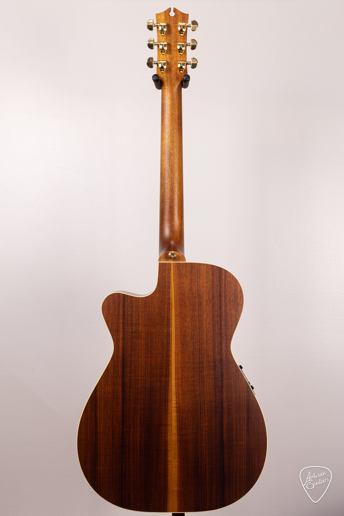 Maton Guitars EBG-808C Nashville Cutaway - 16887