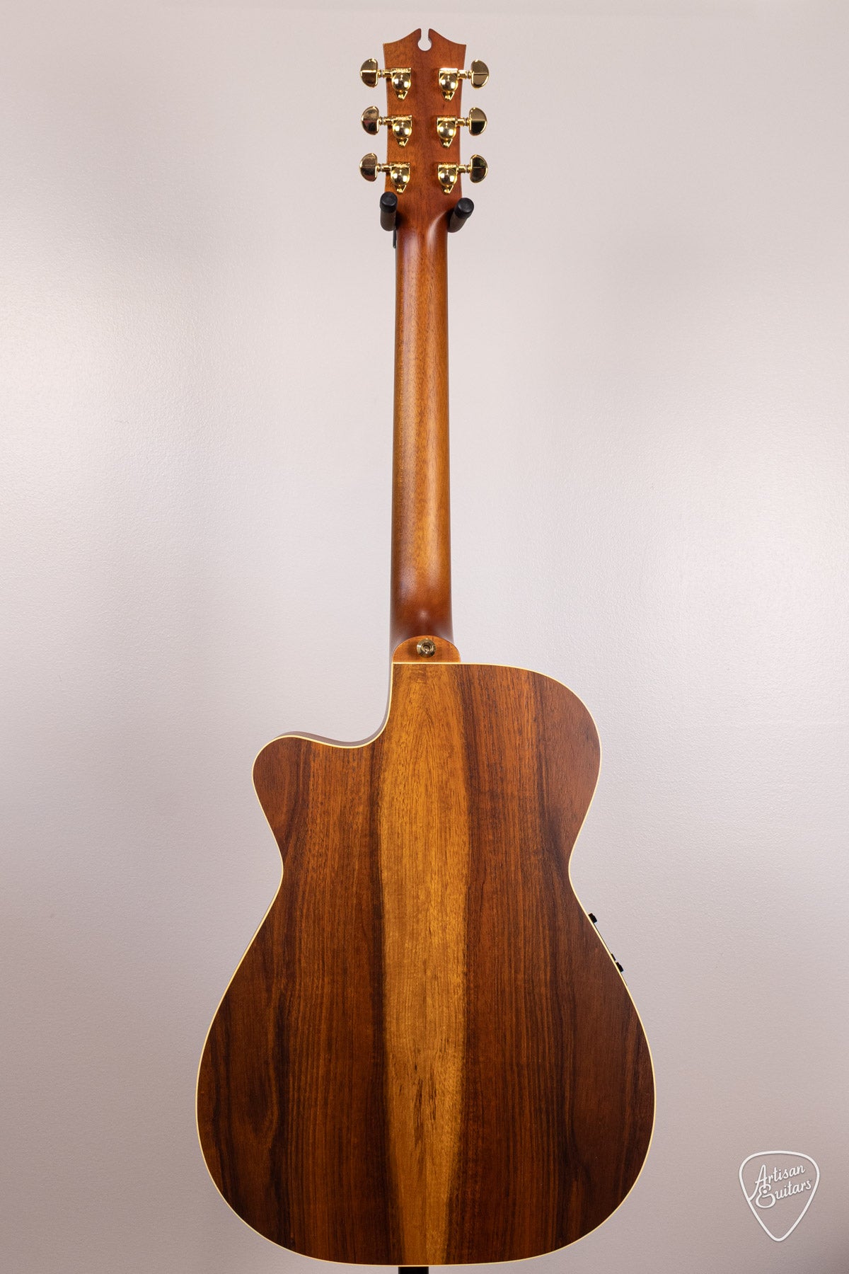 Maton Guitars EBG-808C Nashville Cutaway - 17095
