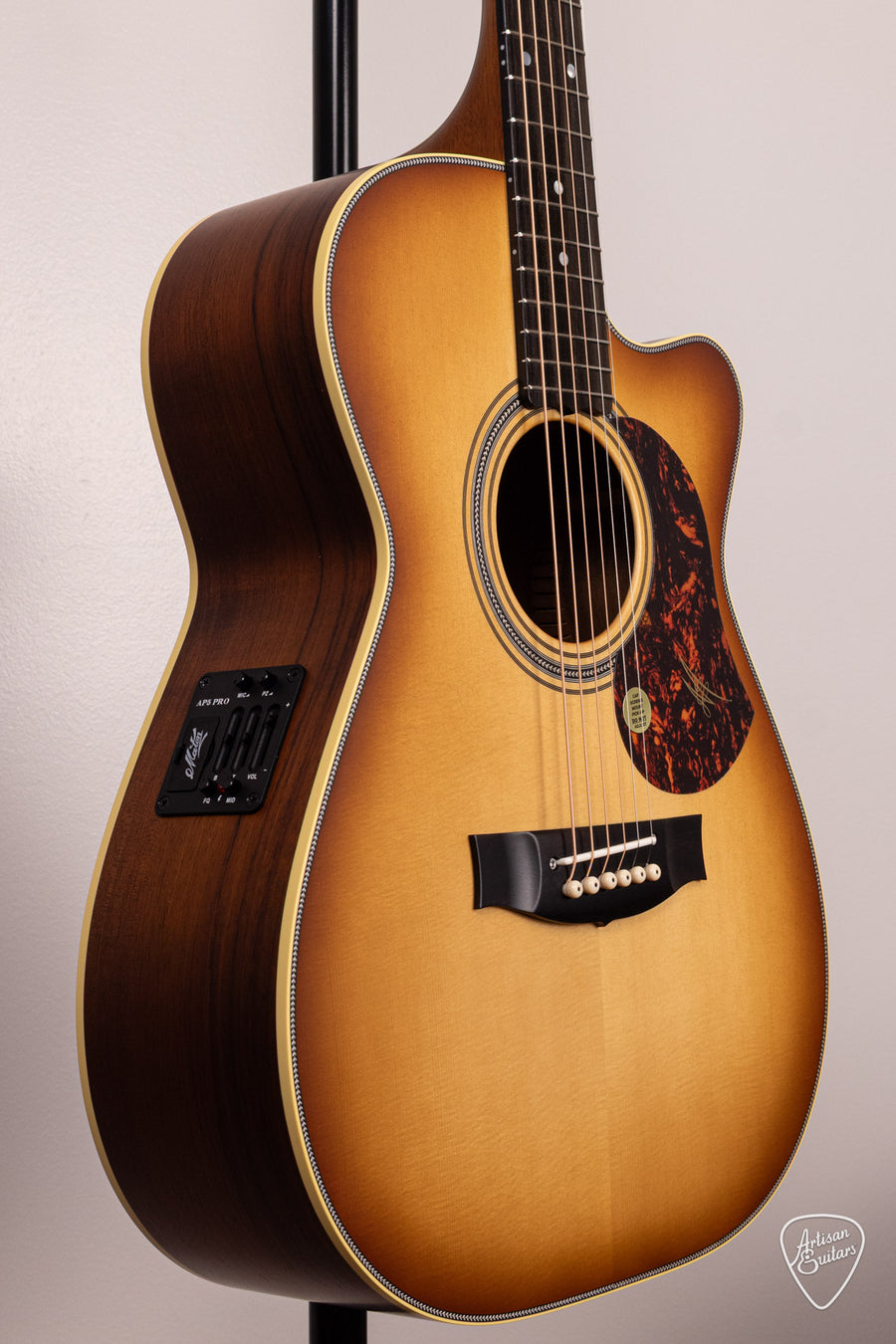 Maton Guitars EBG-808C Nashville Cutaway - 16981