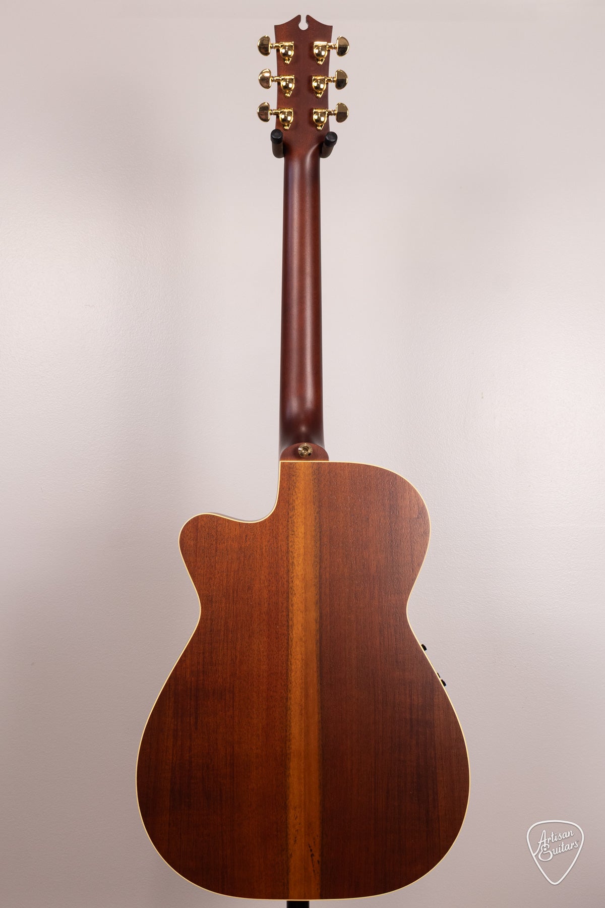 Maton Guitars EBG-808C Nashville Cutaway - 17268