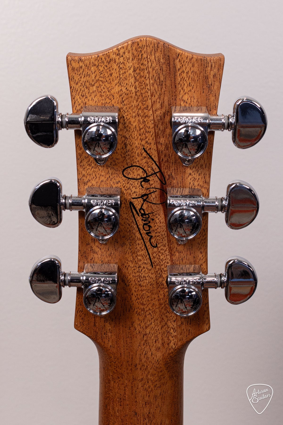 Maton Guitars 808C J.R. Joe Robinson Signature Cutaway - 16913