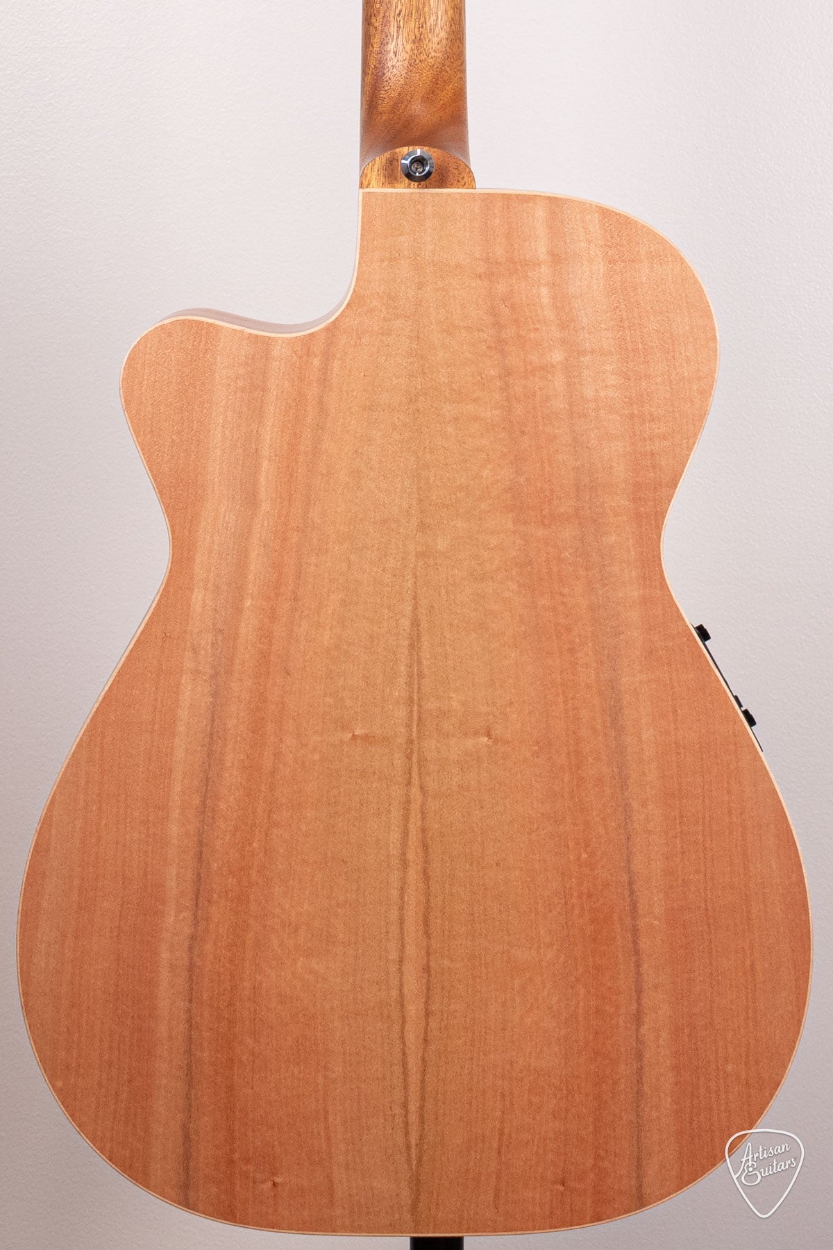 Maton Guitars 808C J.R. Joe Robinson Signature Cutaway - 16913